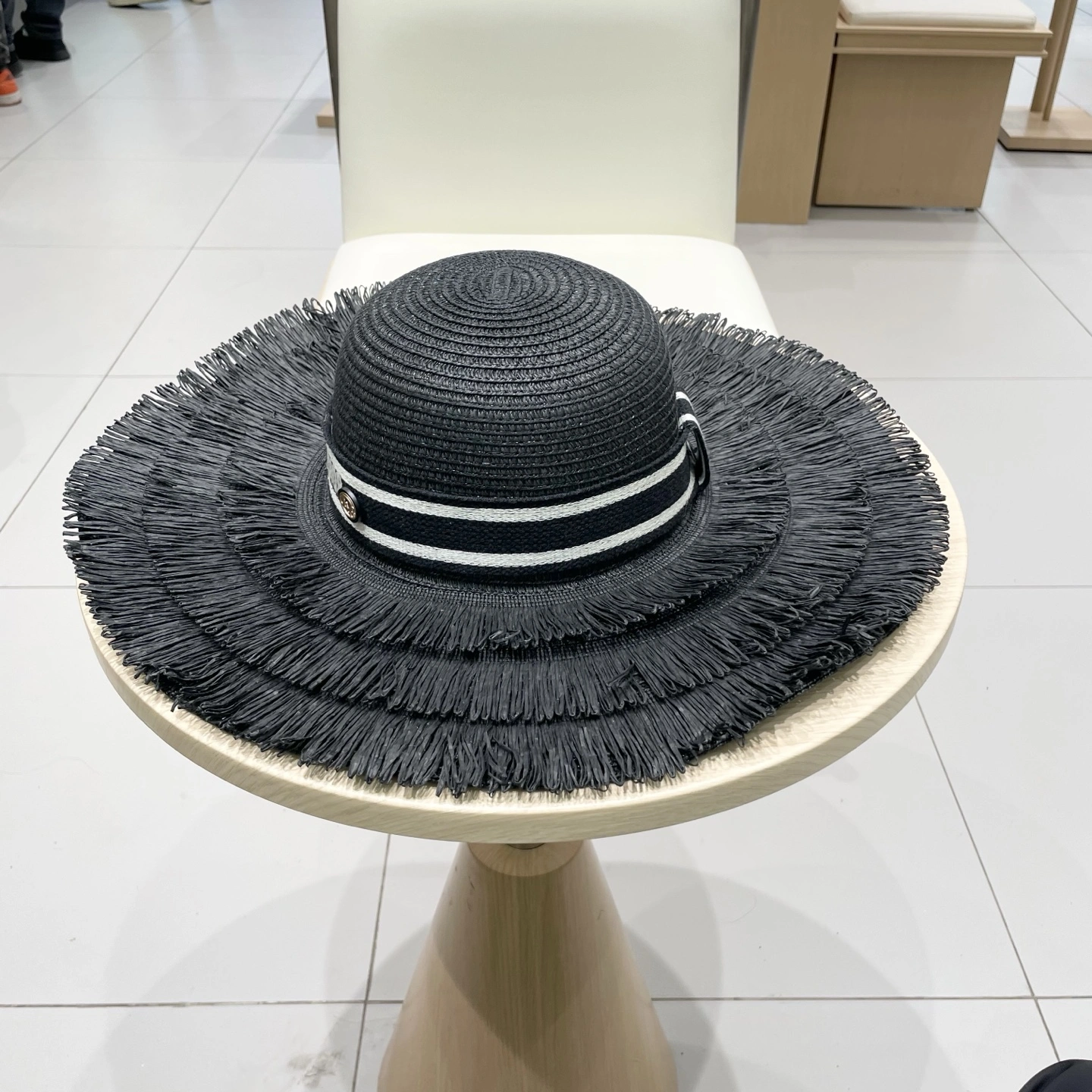Sophisticated D*ior Hats Top XX250413- 17284