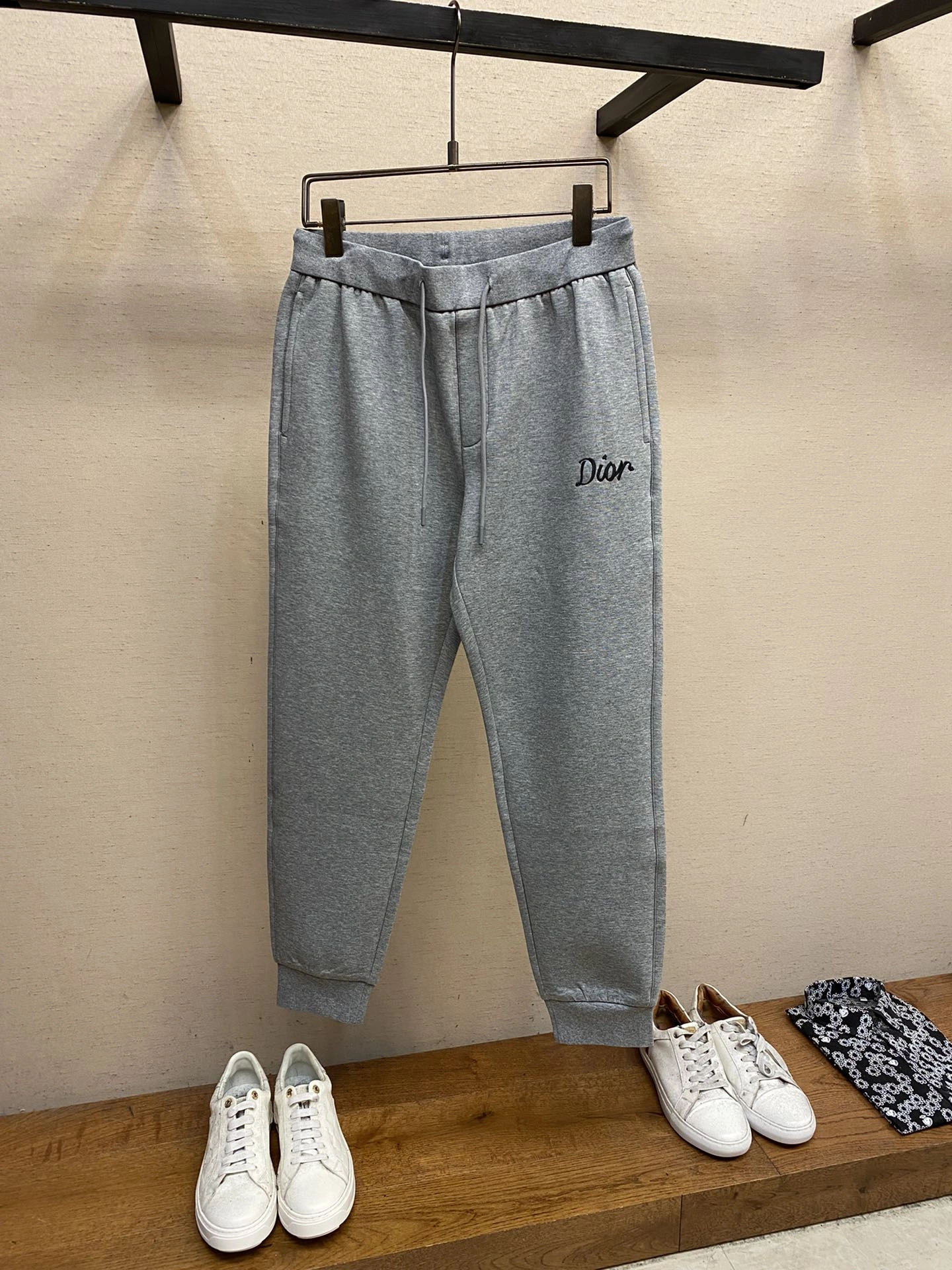 Sleek D*ior Pants Top Quality AZ 20231026- 13397