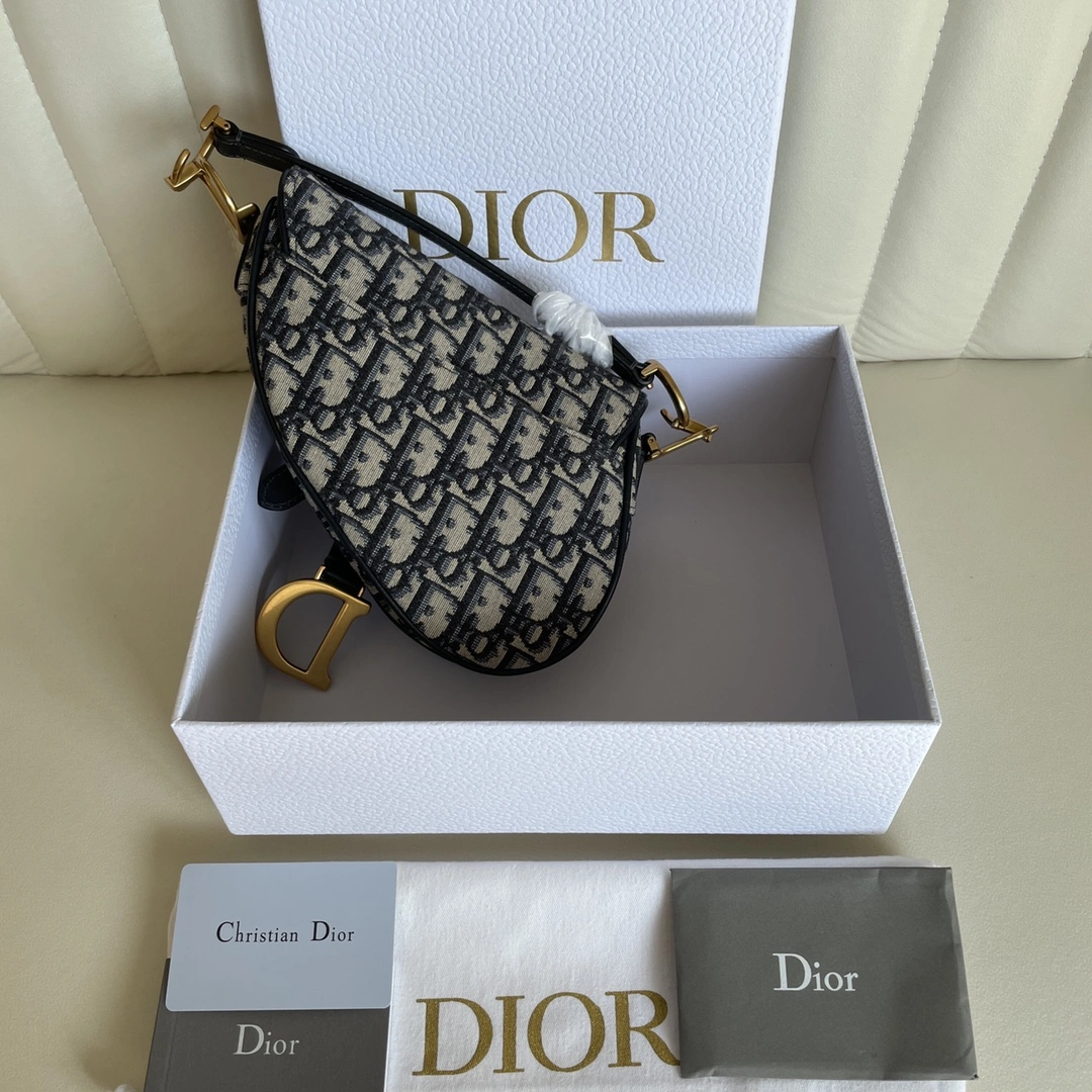 Durable D*ior Saddle bag Top Quality HT 20231017-26 19.5*18*5 CM 7650