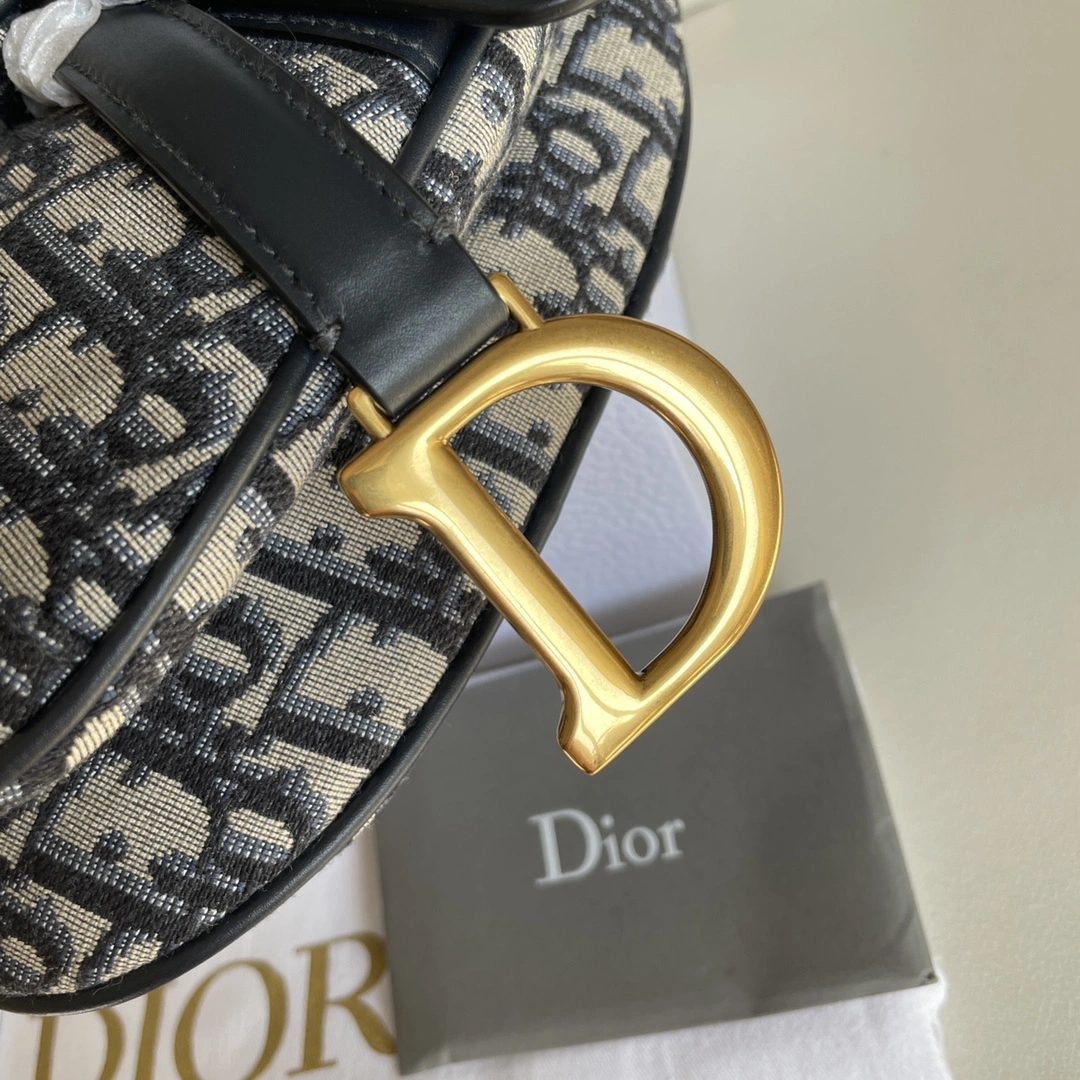 Durable D*ior Saddle bag Top Quality HT 20231017-26 19.5*18*5 CM 7650