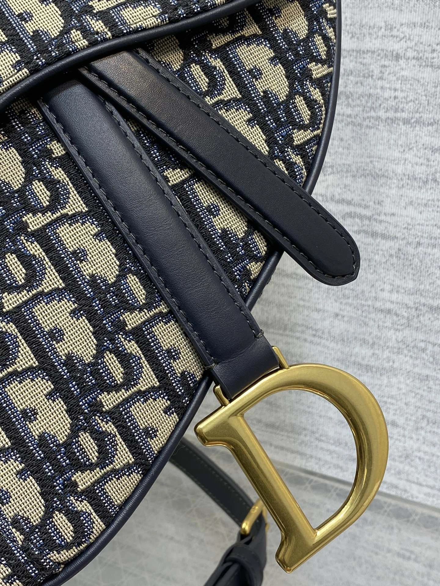 D*ior Saddle bag Top Quality HT 20231017-30 24×6×18cm Bold 7647