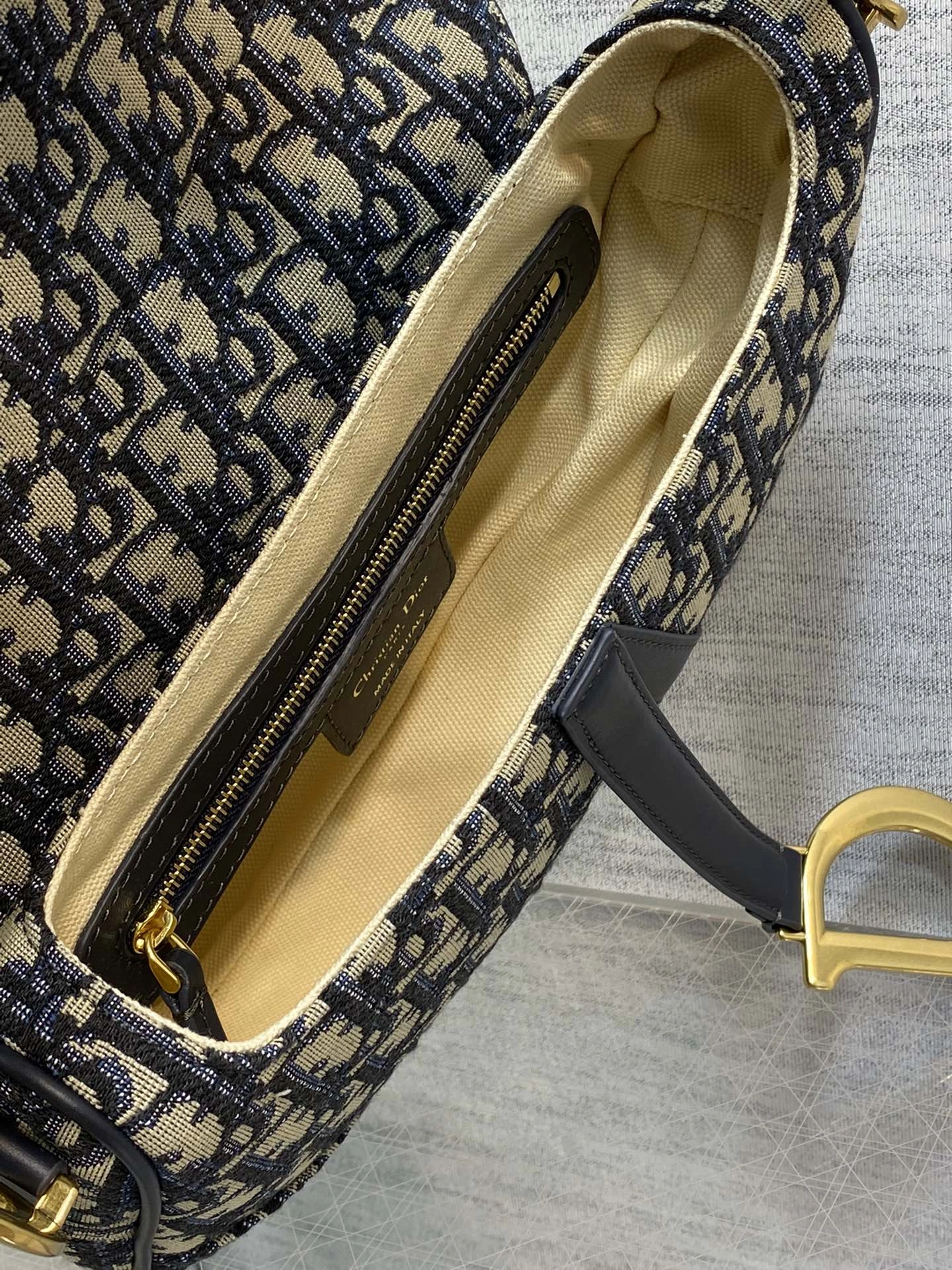 D*ior Saddle bag Top Quality HT 20231017-30 24×6×18cm Bold 7647