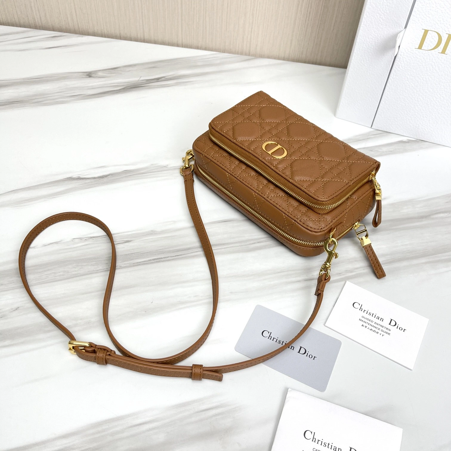 Bold D*ior Top Bag 19*10.5*5cm 7839