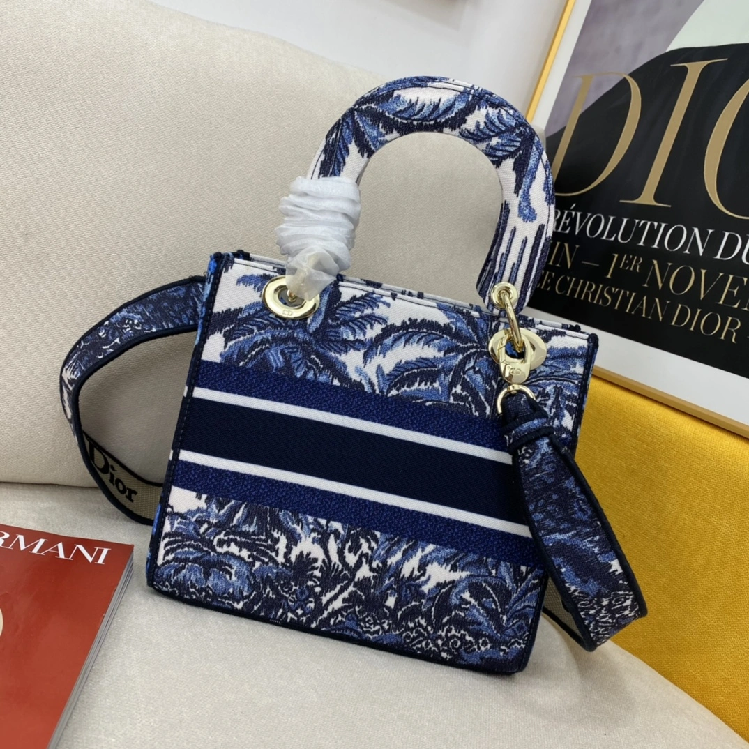 D*ior Top Bag 24*20*11cm Seasonal 7822