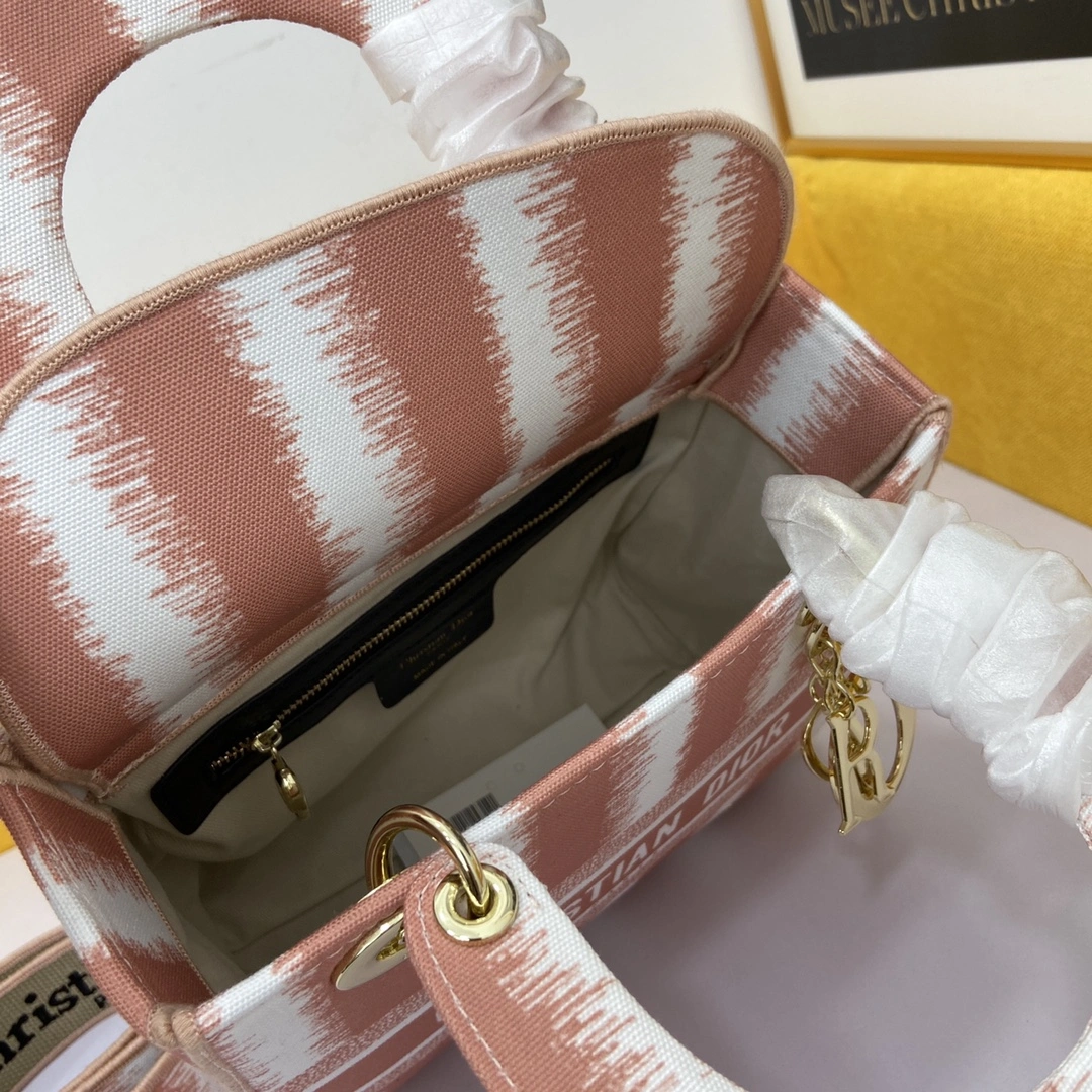 D*ior Top Bag 24*20*11cm Unisex 7830