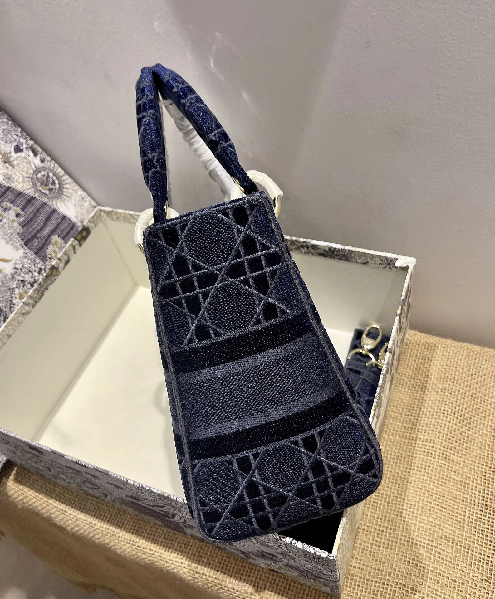 D*ior Top Bag 24*20*11cm OdorResistant 7727