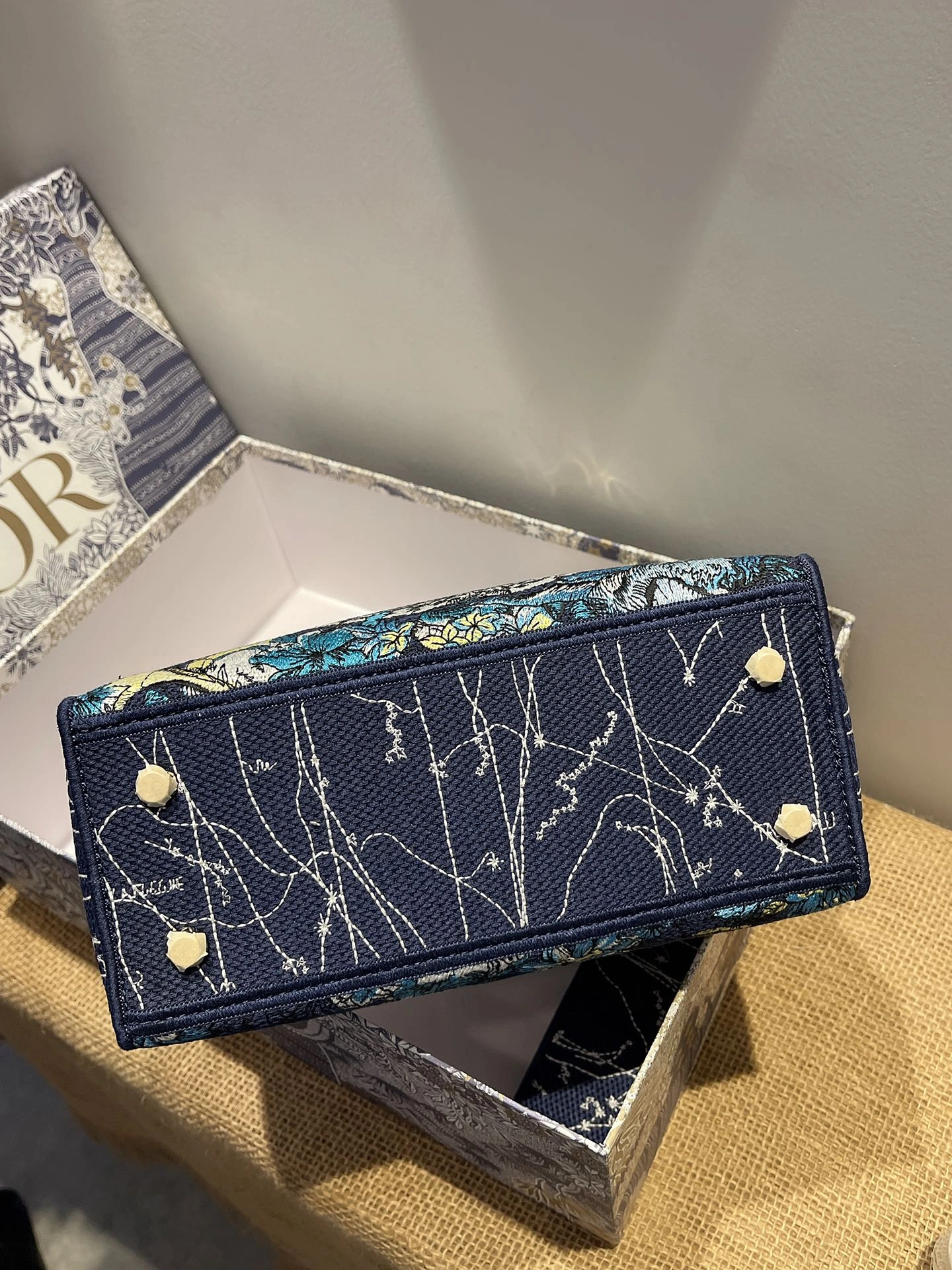 D*ior Top Bag 24*20*11cm ModernLook 7721