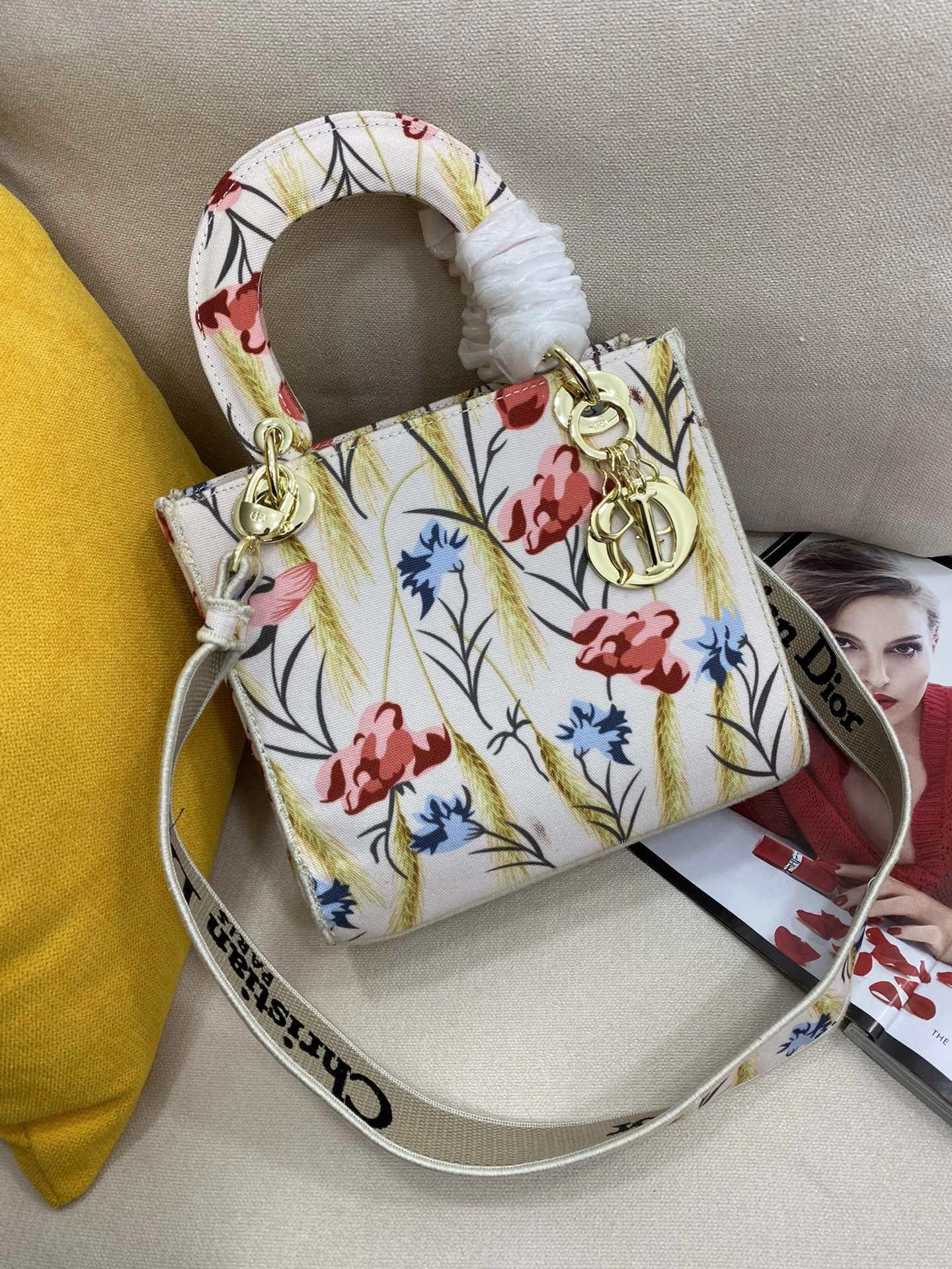 D*ior Top Bag 24*20*11cm Seasonal 7820