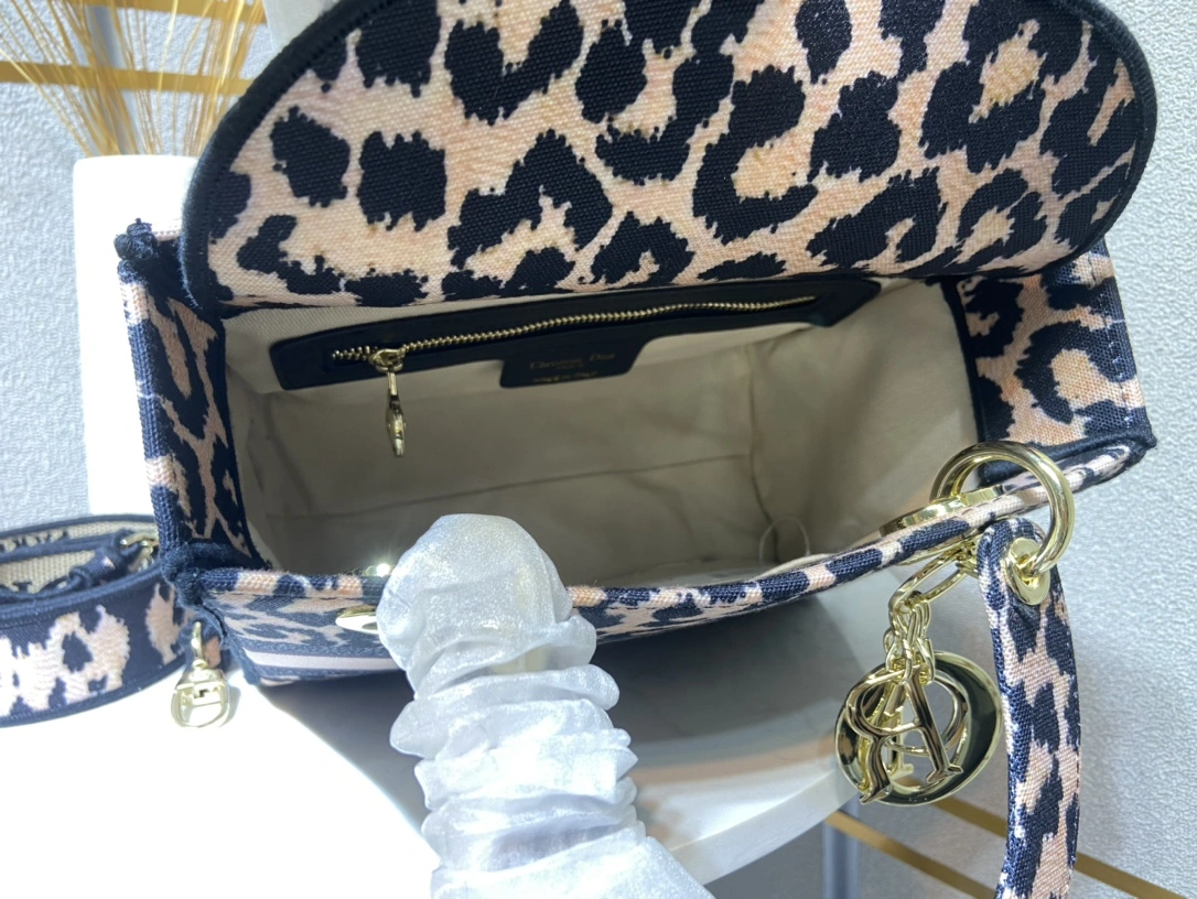 D*ior Top Bag 24*20*11cm Popular 7805