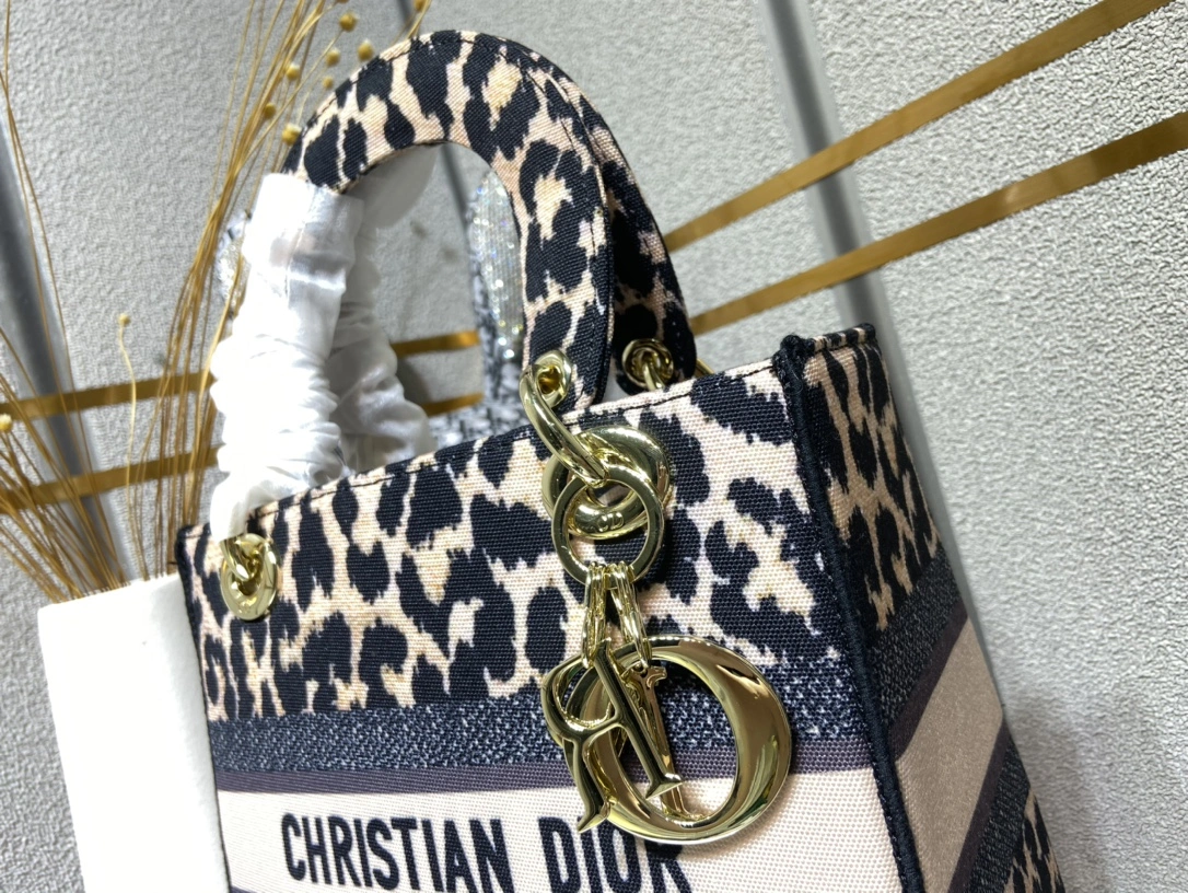 D*ior Top Bag 24*20*11cm Popular 7805