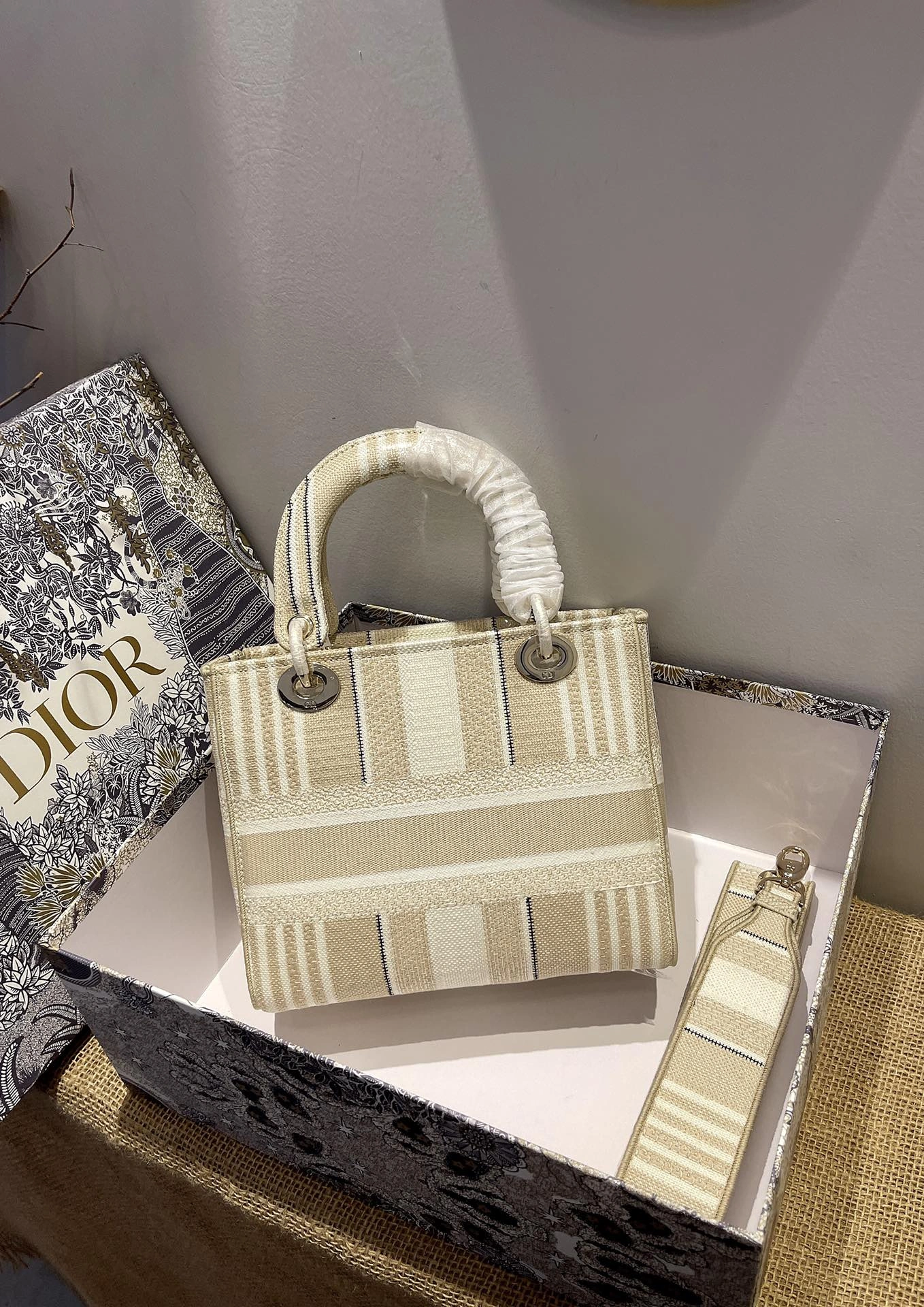 D*ior Top Bag 24*20*11cm Minimalist 7735
