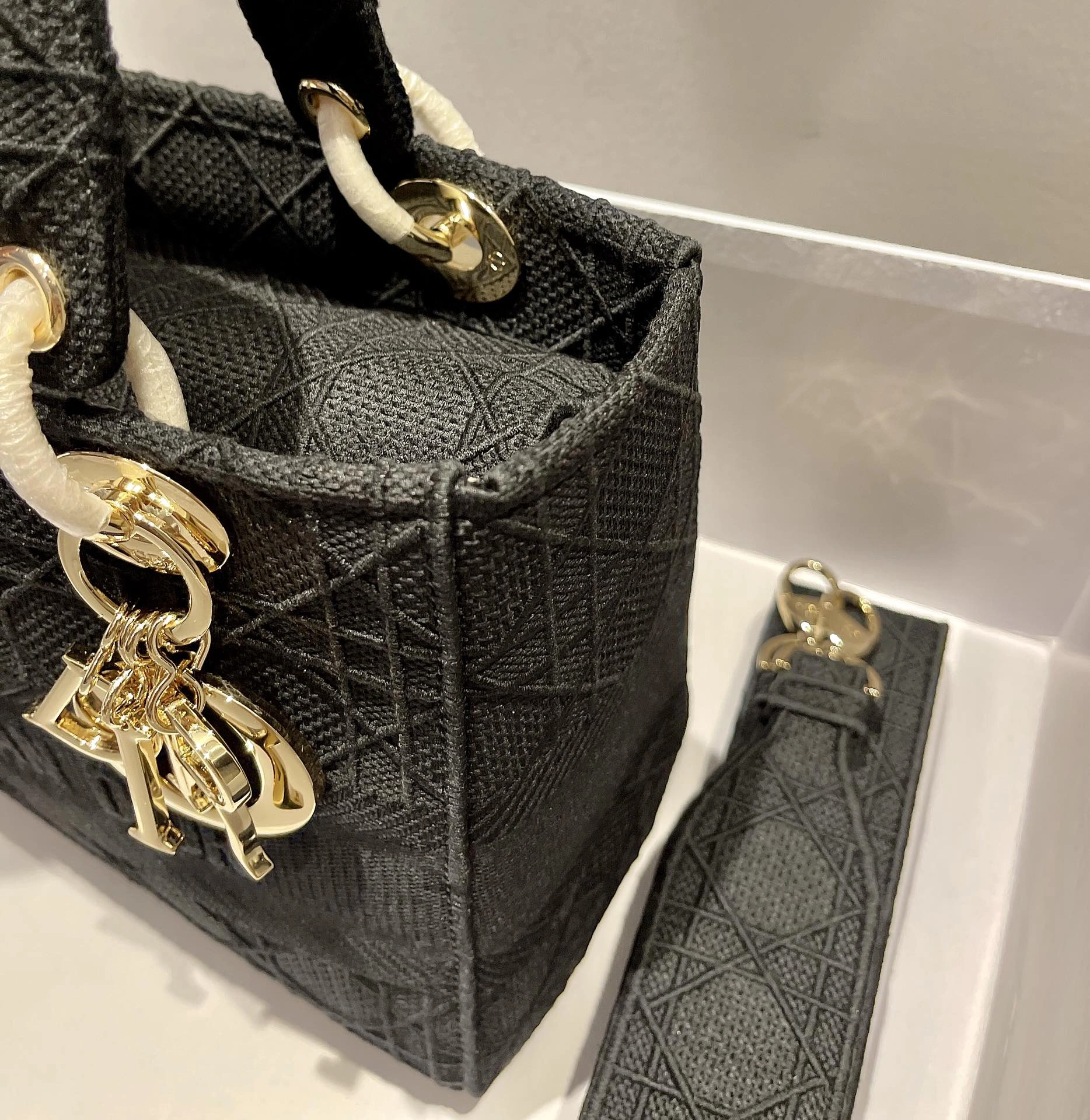 D*ior Top Bag 24*20*11cm Fashionable 7736