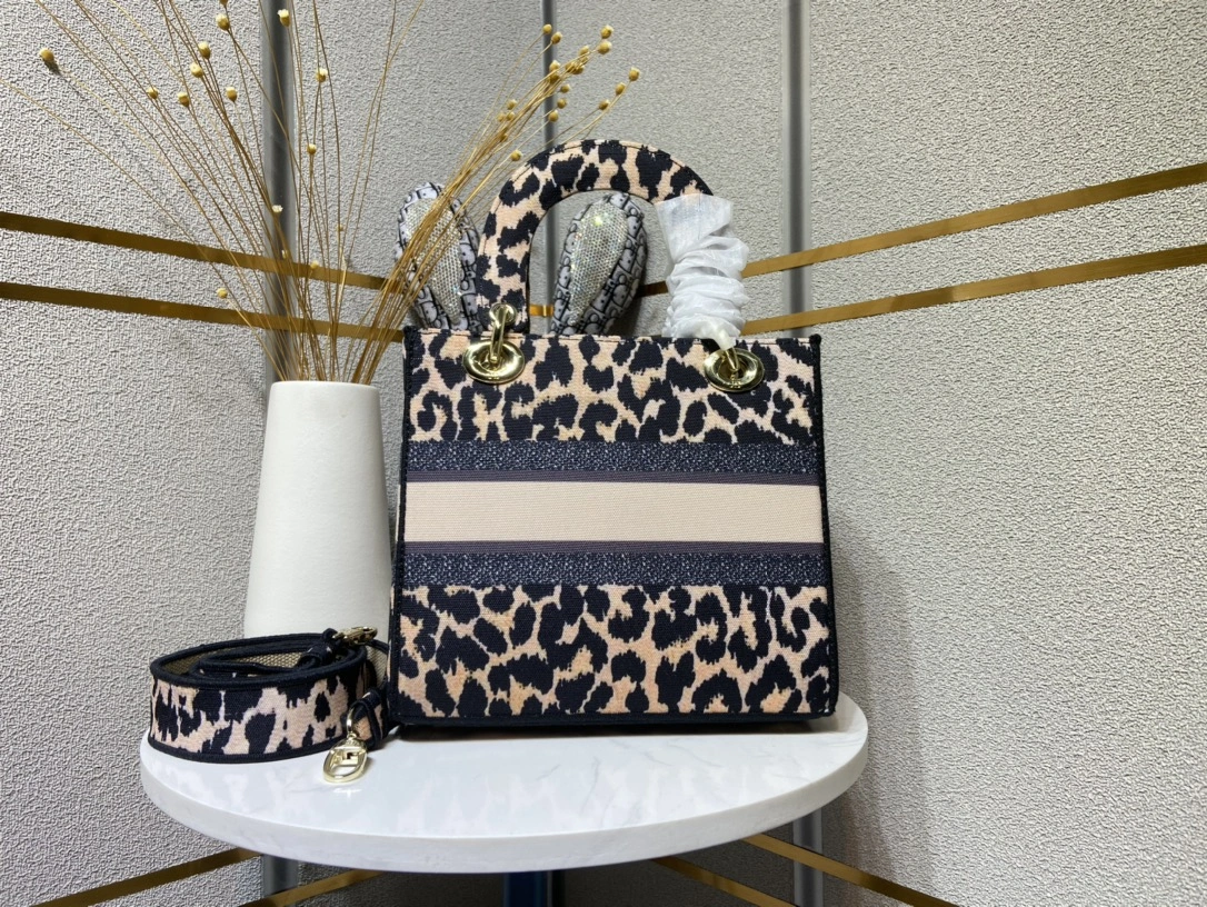 D*ior Top Bag 24*20*11cm Popular 7805