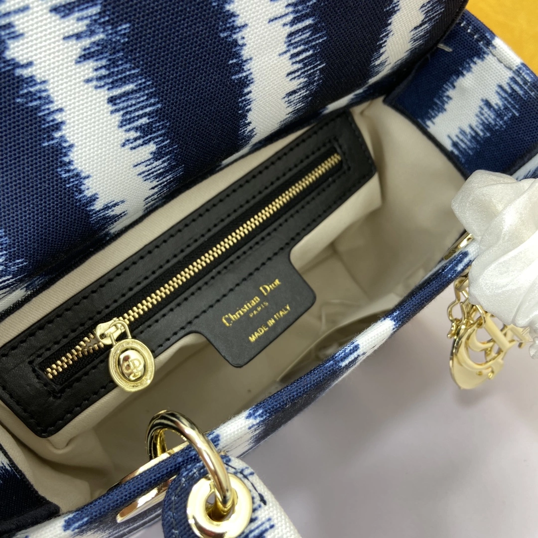 Neat D*ior Top Bag 24*20*11cm 7831