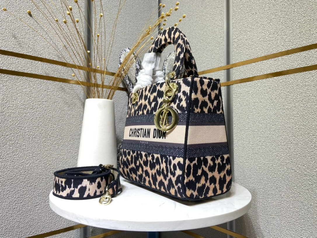 D*ior Top Bag 24*20*11cm Popular 7805