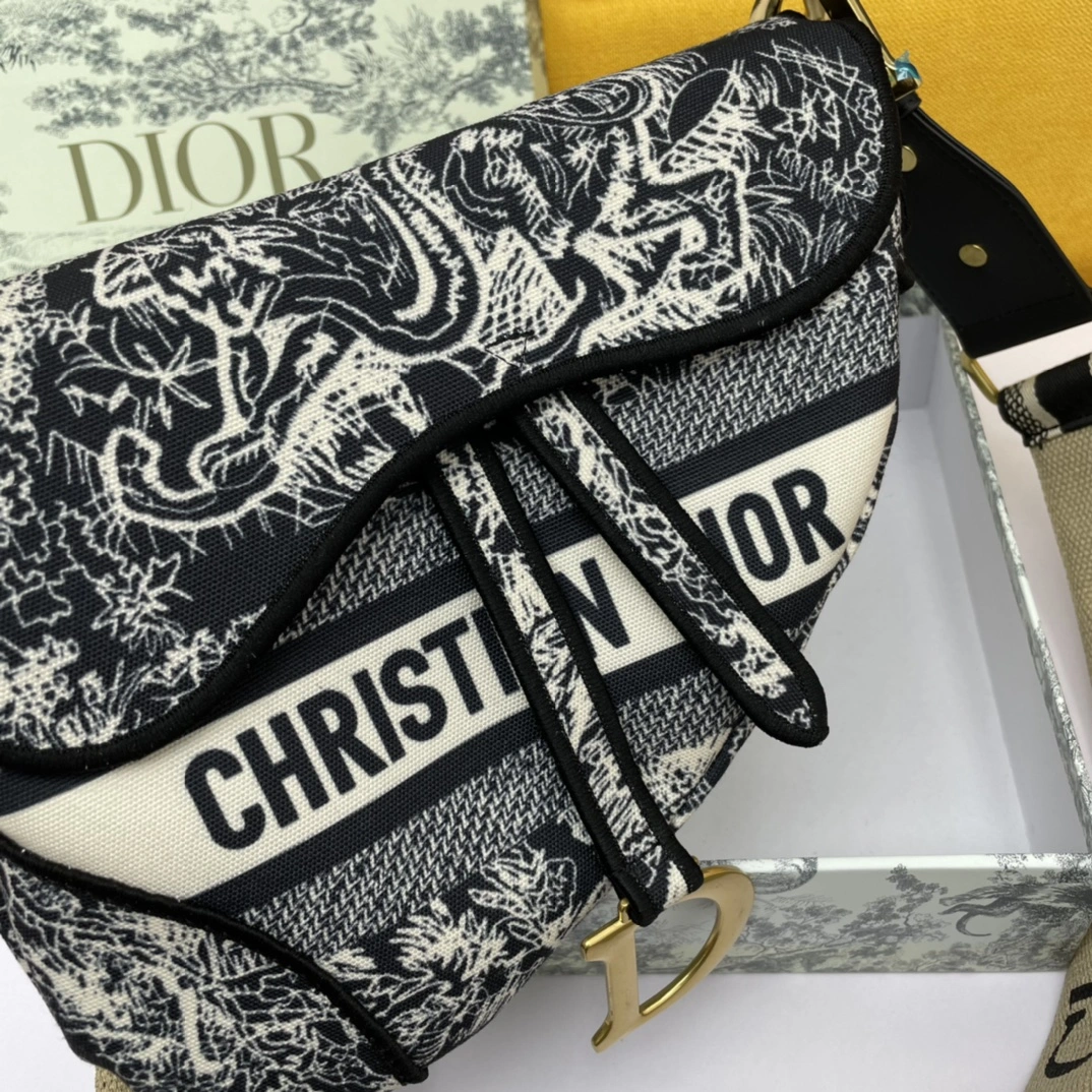TechFriendly D*ior Top Bag 24*6*18cm 7772