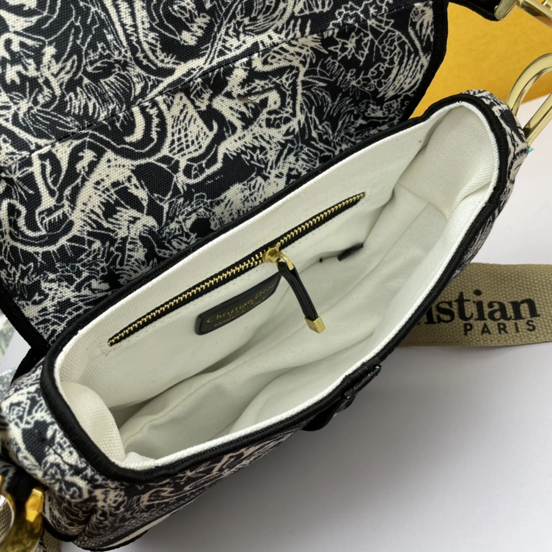 TechFriendly D*ior Top Bag 24*6*18cm 7772