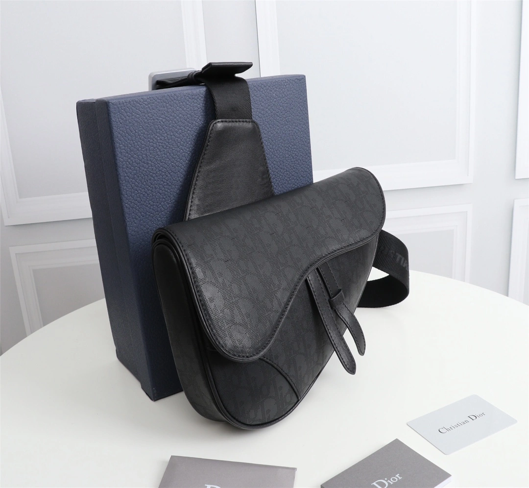 D*ior Top Bag 26*19*4.5cm Youthful 7810