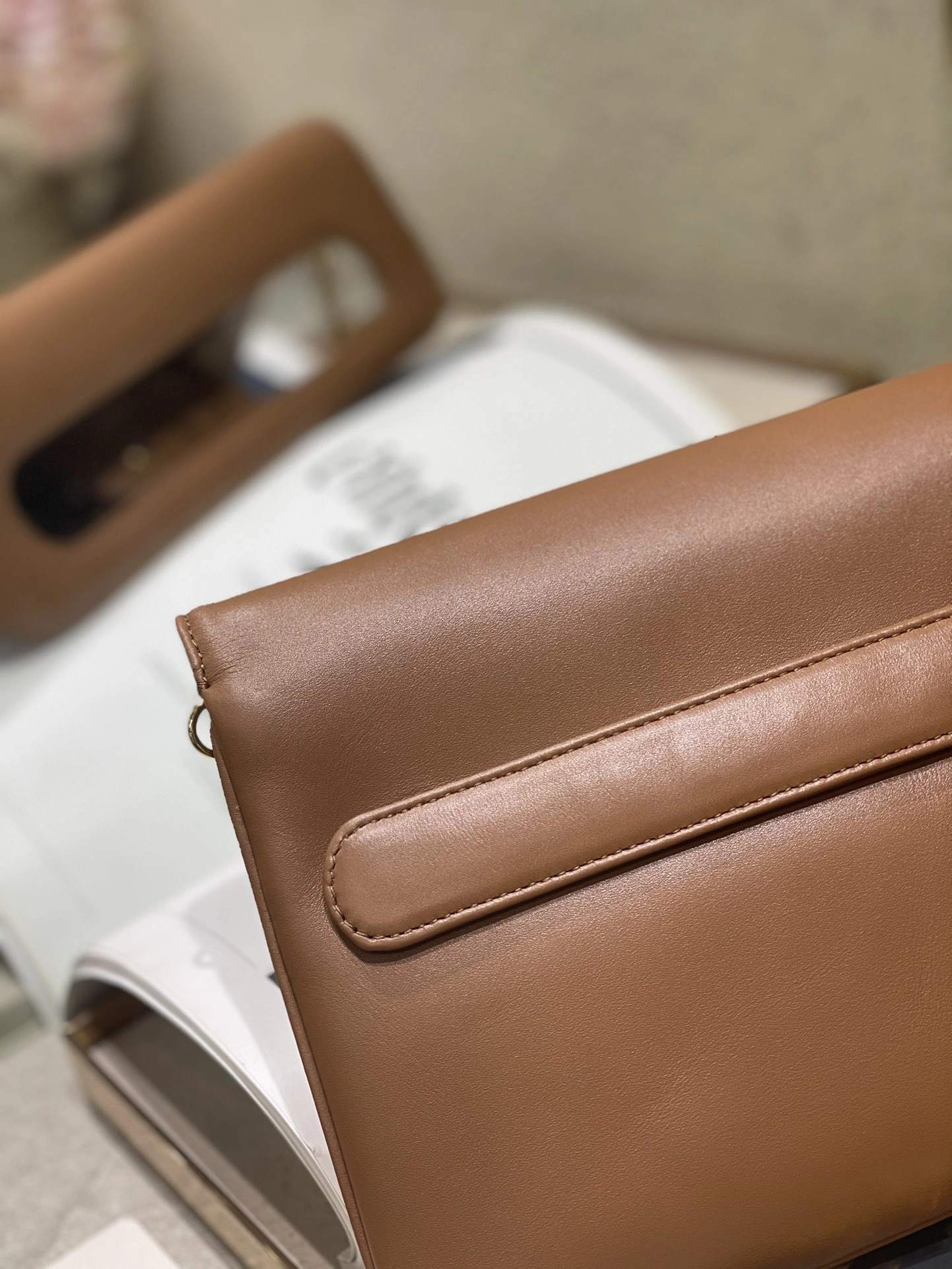 EyeCatching D*ior Top Bag 7750