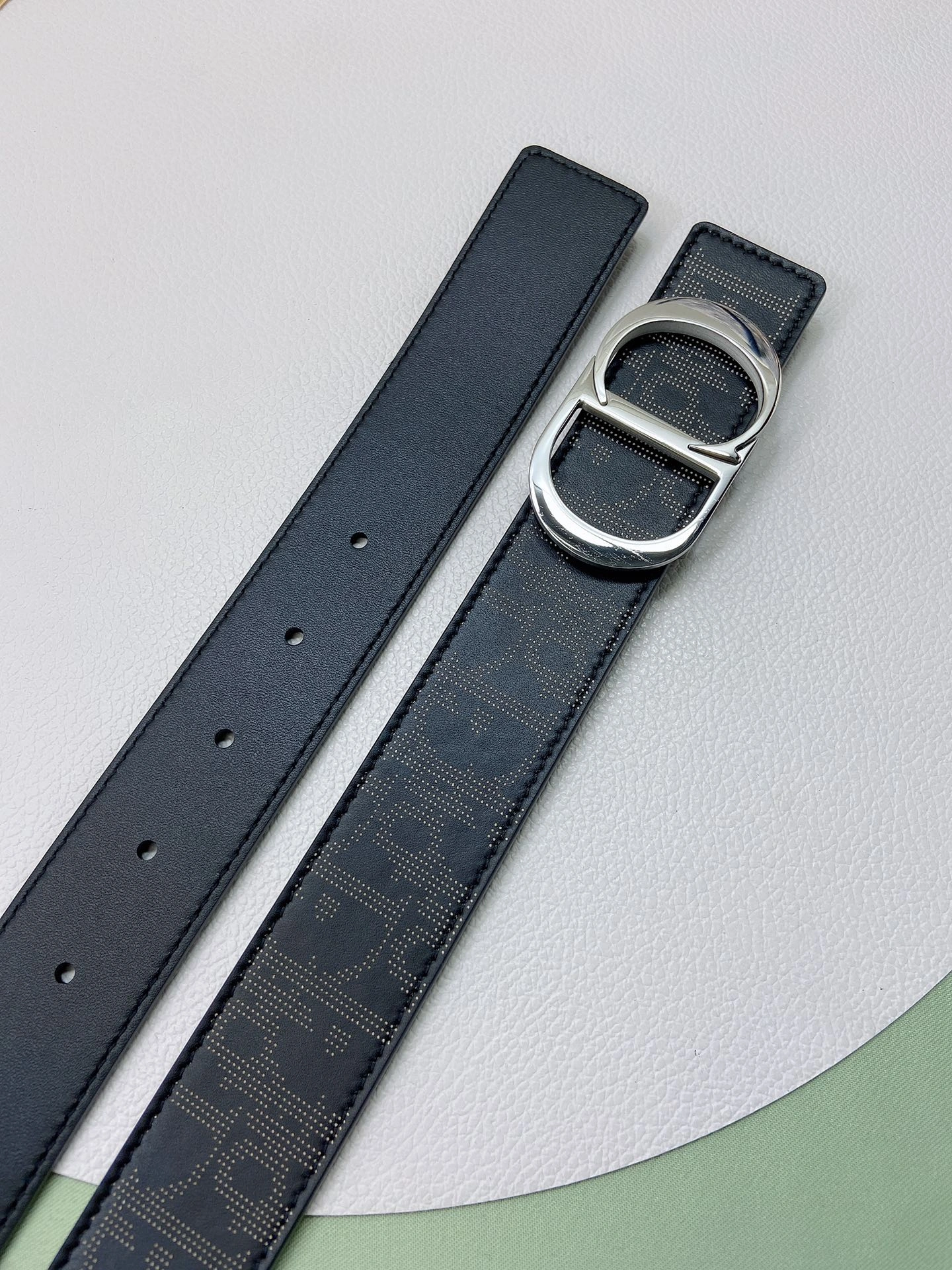 QuickDry D*ior Top Belts AT 20230905- 15722
