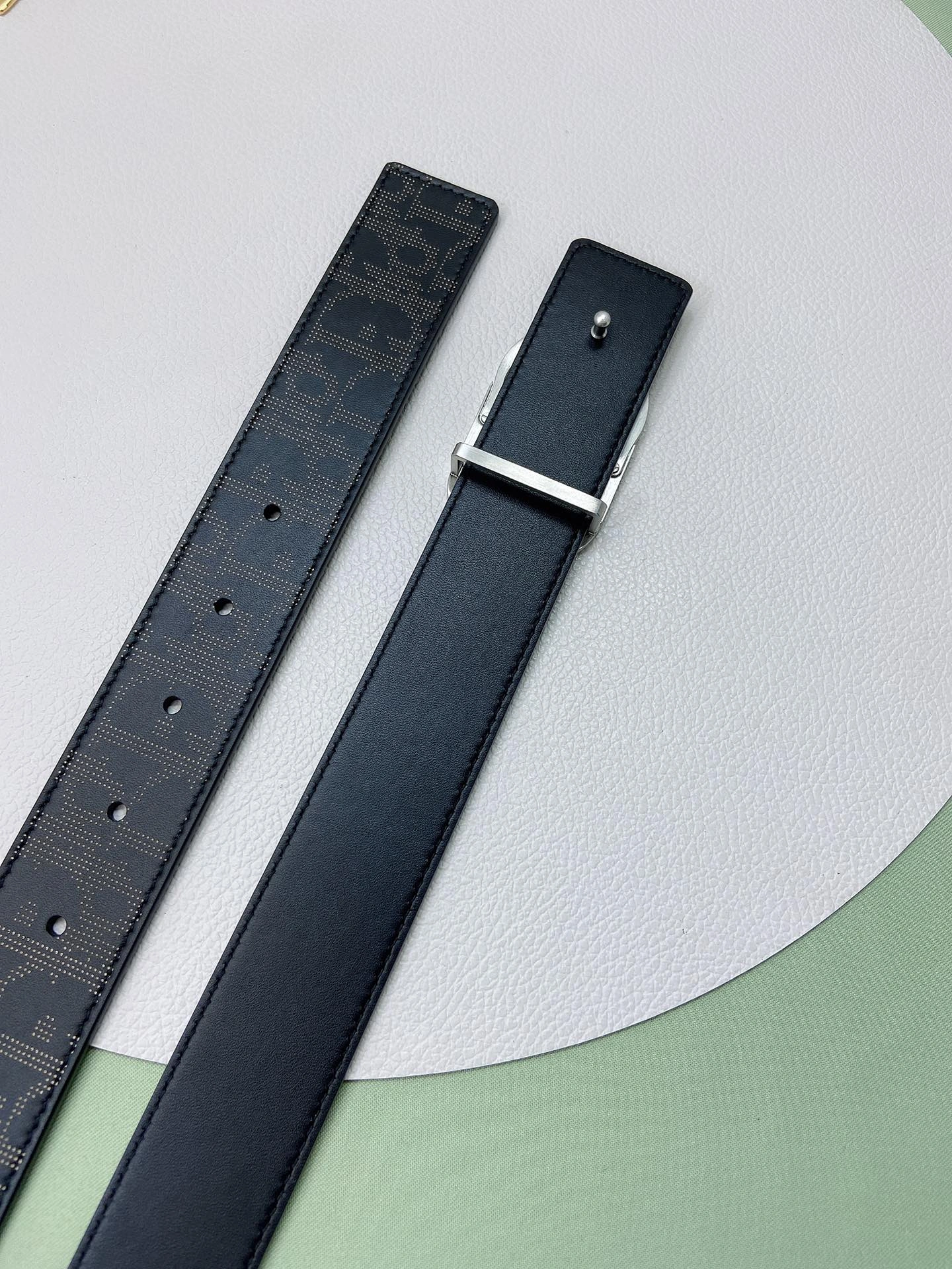 QuickDry D*ior Top Belts AT 20230905- 15722