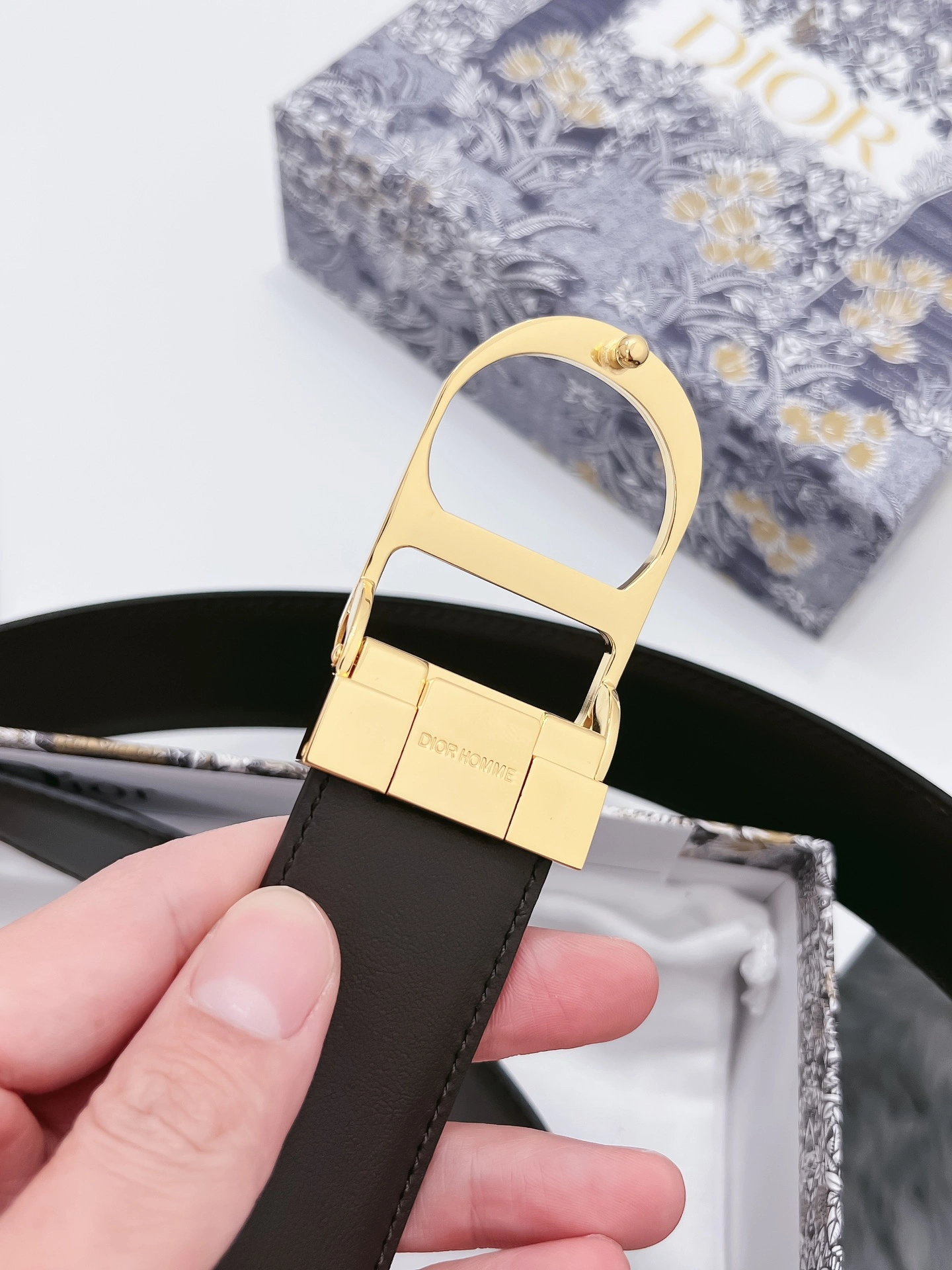 D*ior Top Belts AT 20230905- Versatile 15718