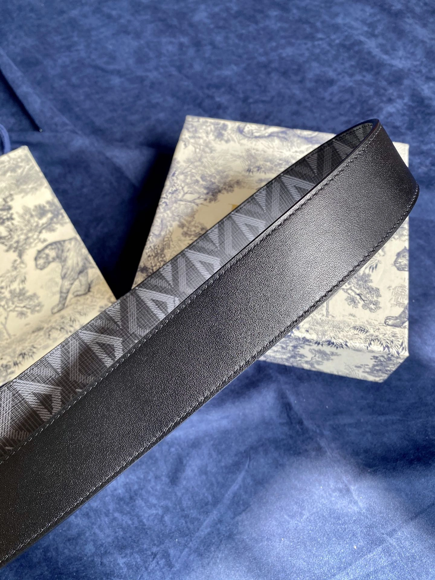 StreetReady D*ior Top Belts AT 20230907- 15704