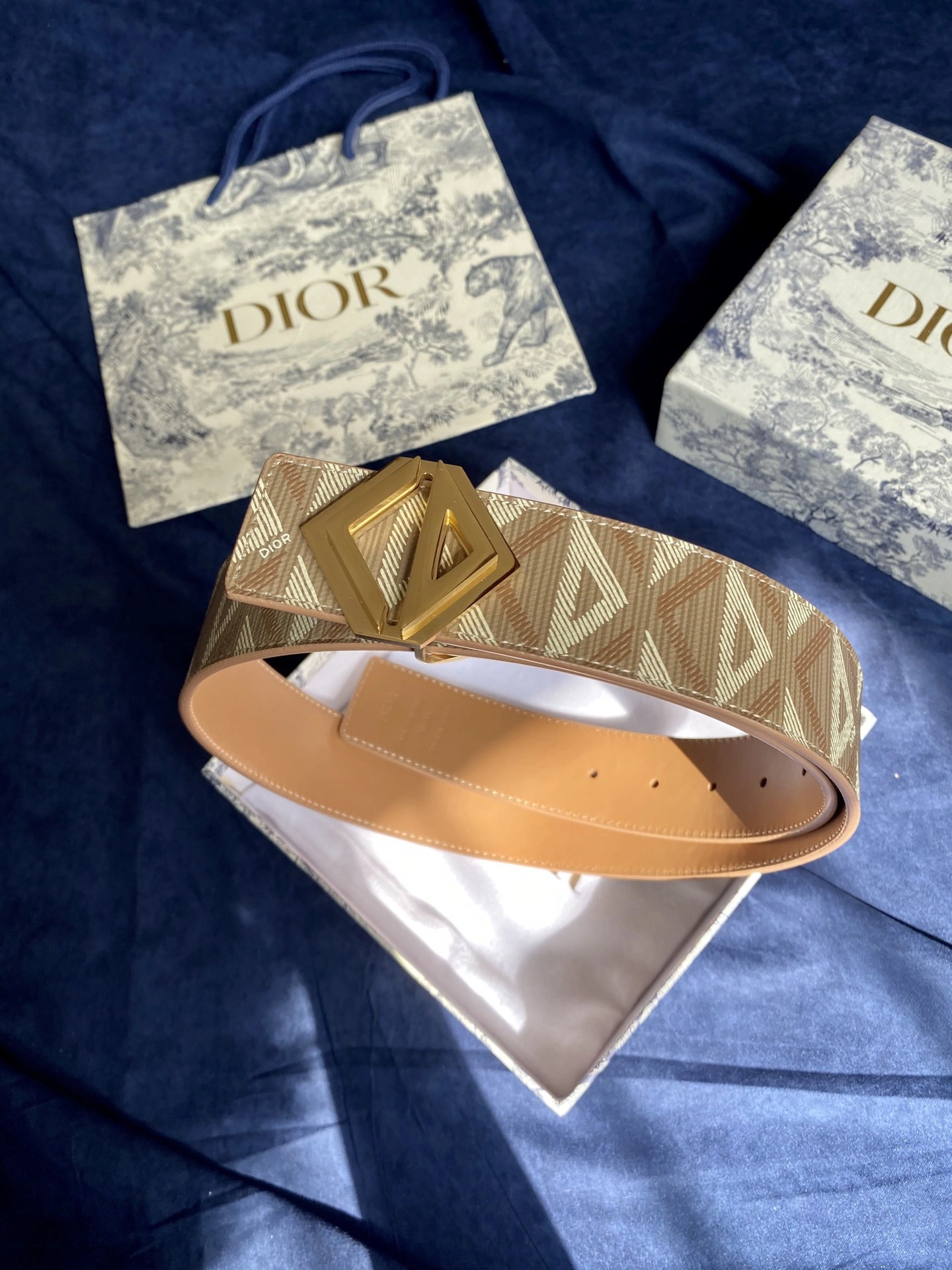 StreetReady D*ior Top Belts AT 20230907- 15704