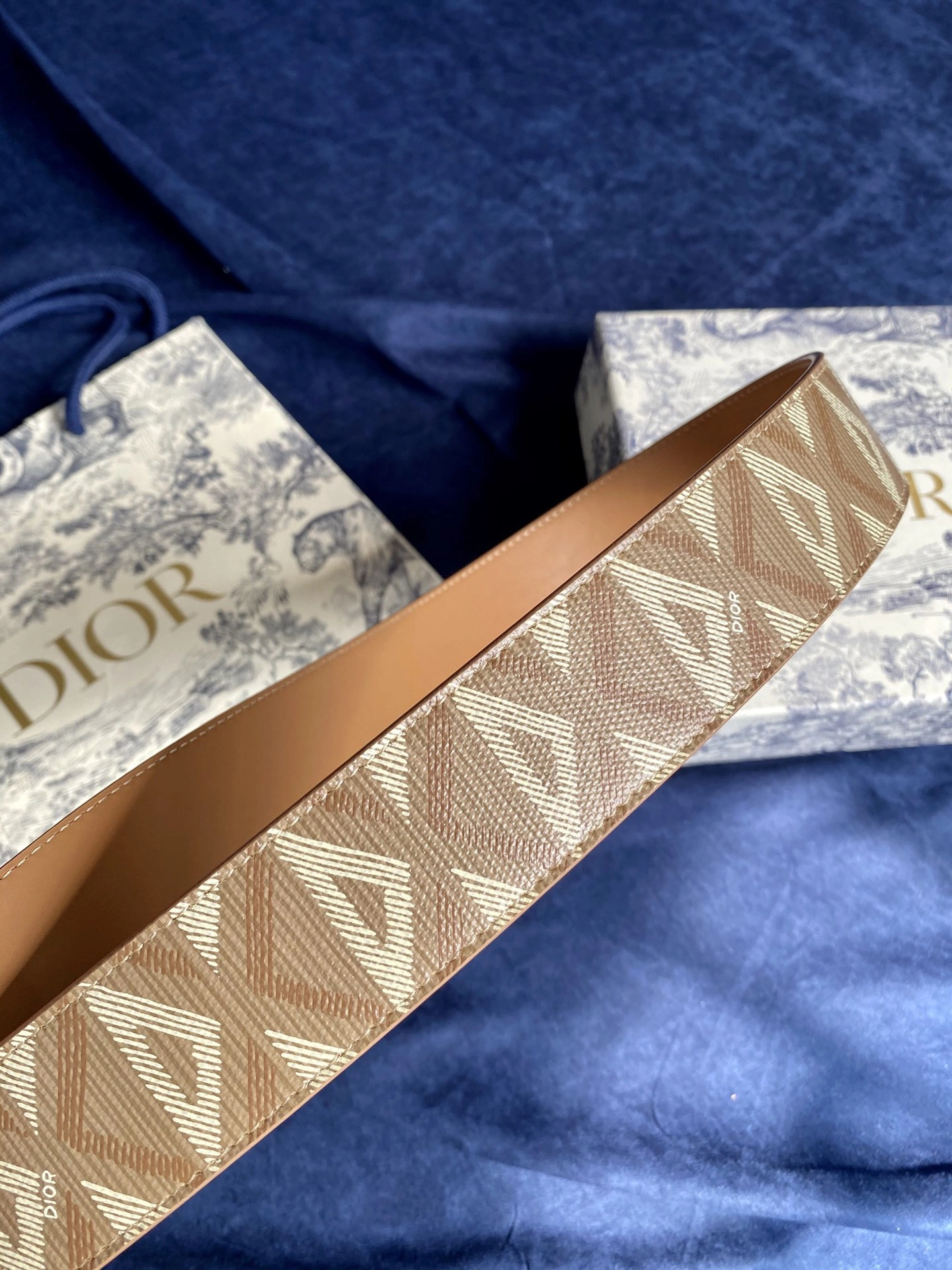 StreetReady D*ior Top Belts AT 20230907- 15704