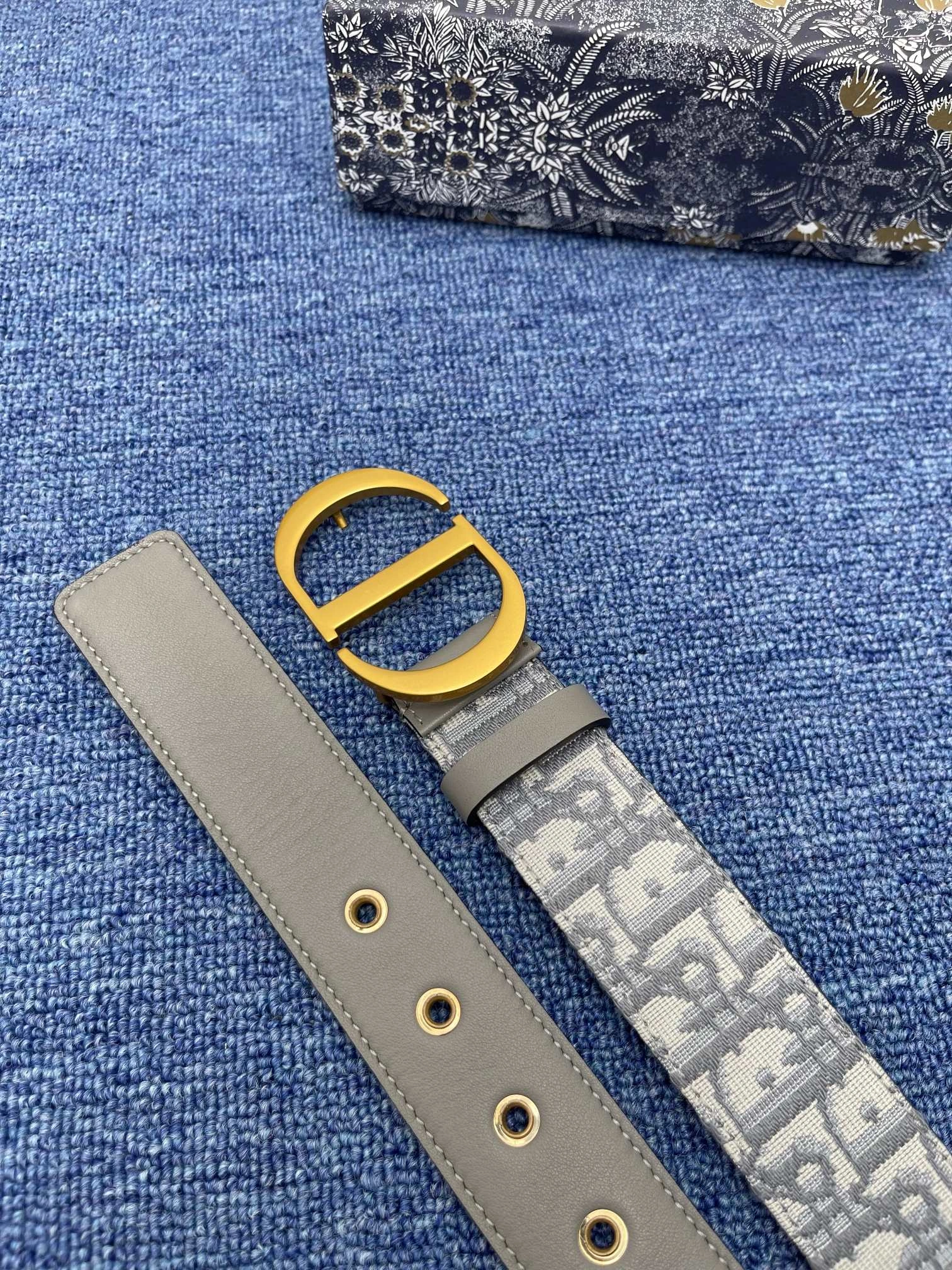 D*ior Top Belts AT 20230909- Trendsetting 15701