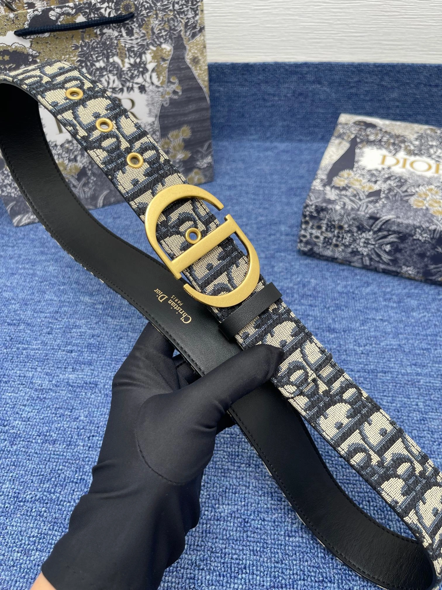D*ior Top Belts AT 20230909- Trendsetting 15701