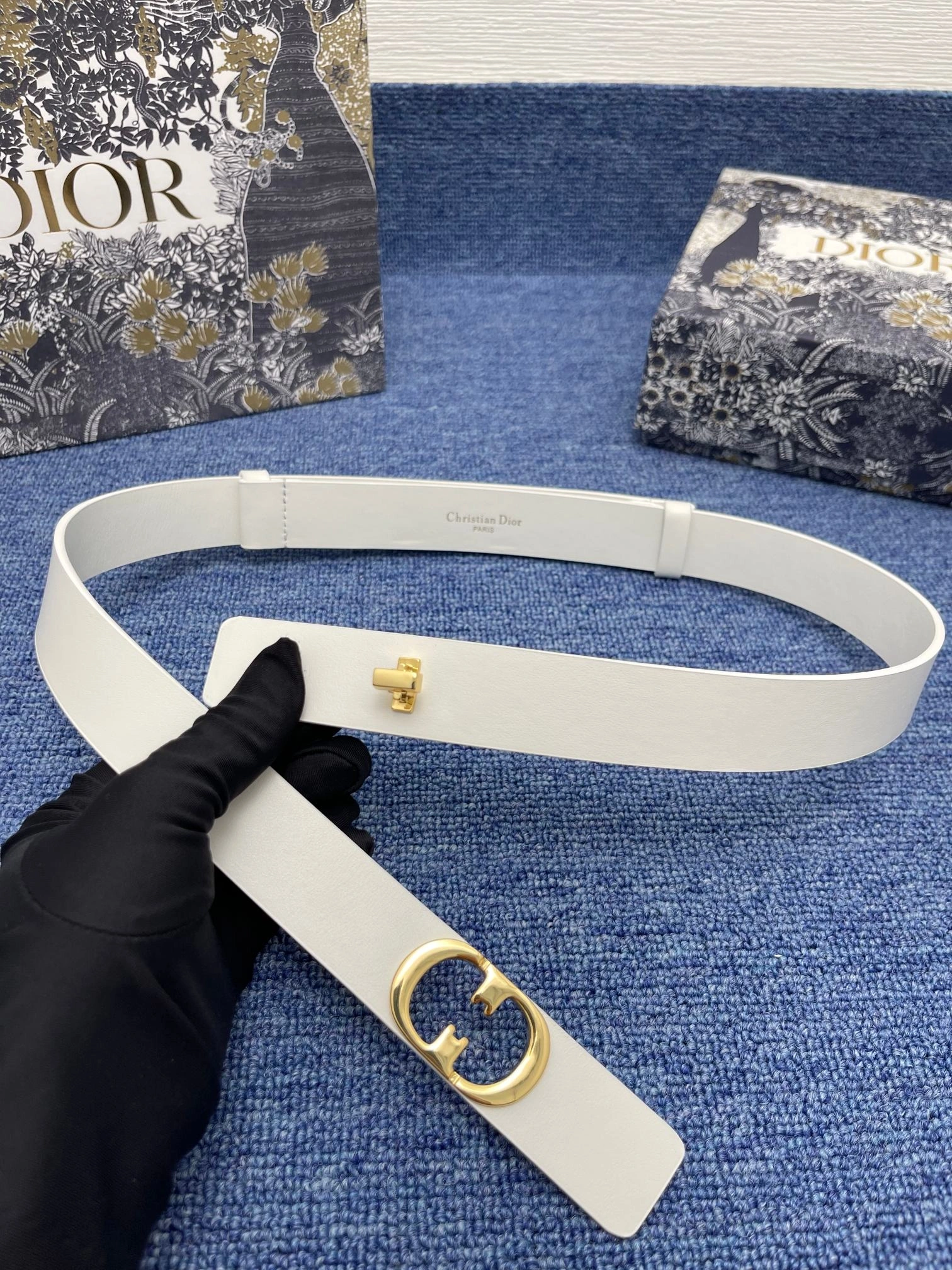 D*ior Top Belts AT 20230909- Sophisticated 15698