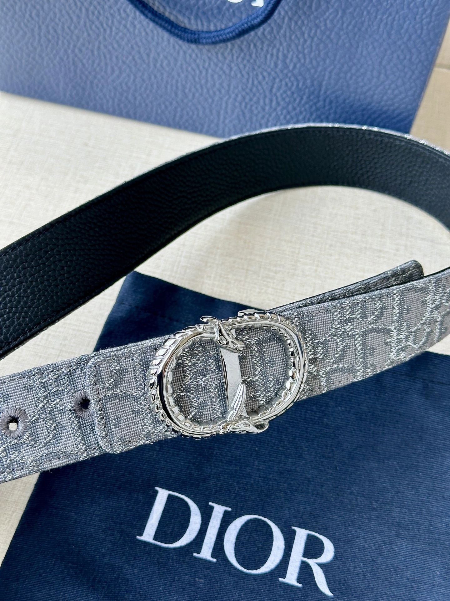 Effortless D*ior Top Belts AT 20250403- 15690