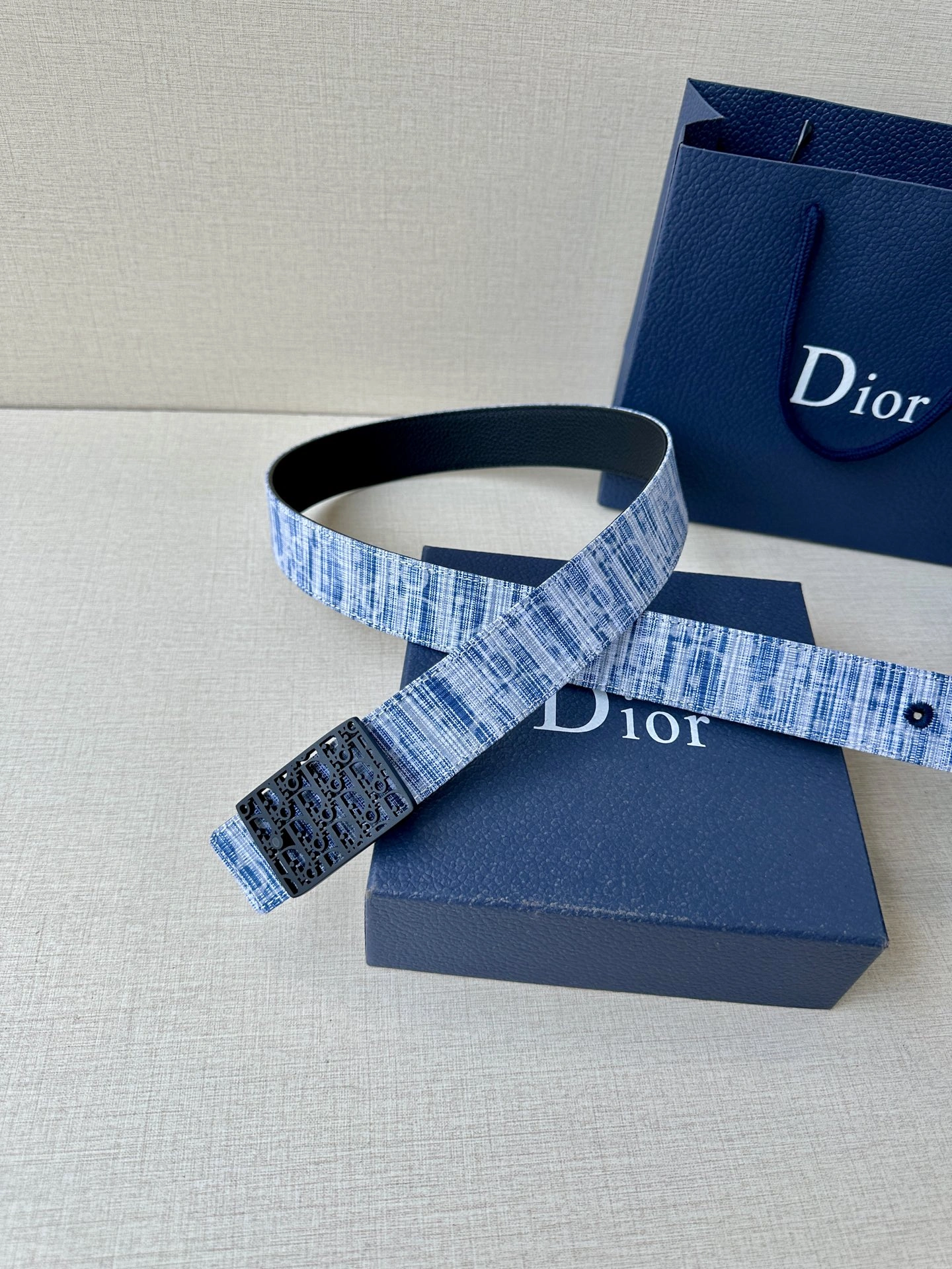D*ior Top Belts AT 20250403- EasyCare 15683