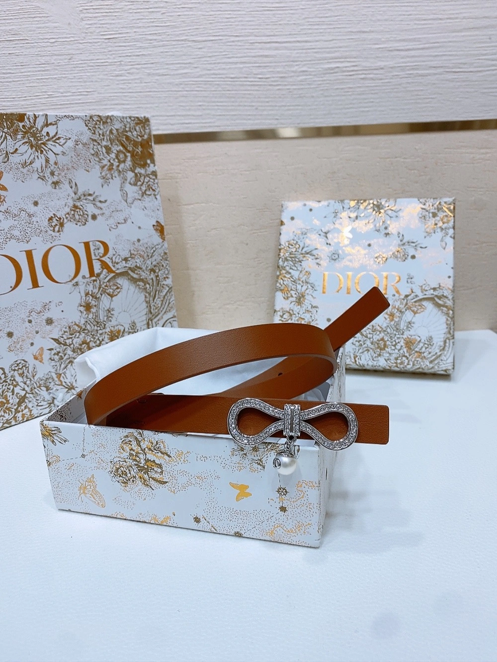 MoistureWicking D*ior Top Belts AT 20250403- 15678