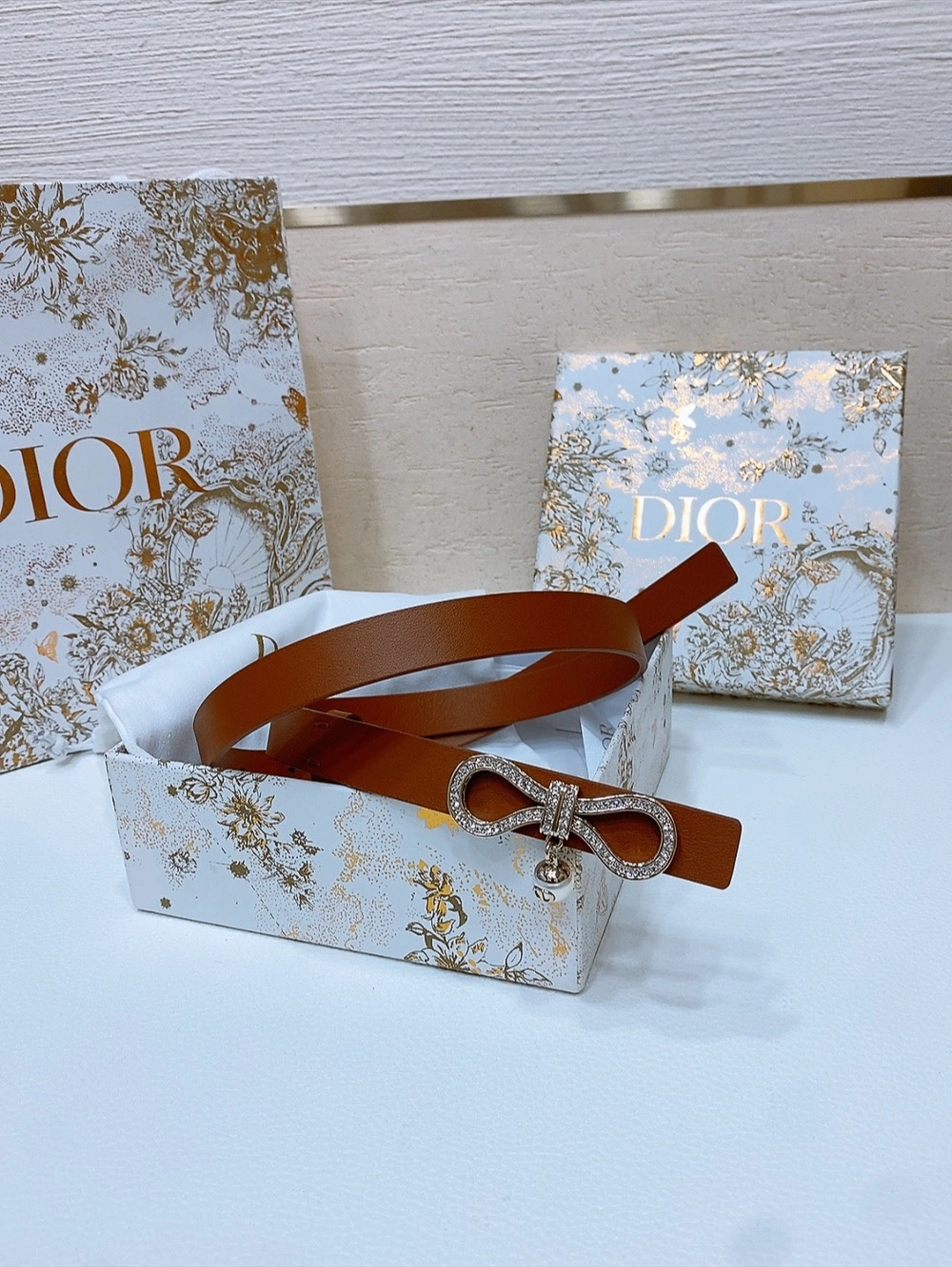 MoistureWicking D*ior Top Belts AT 20250403- 15678