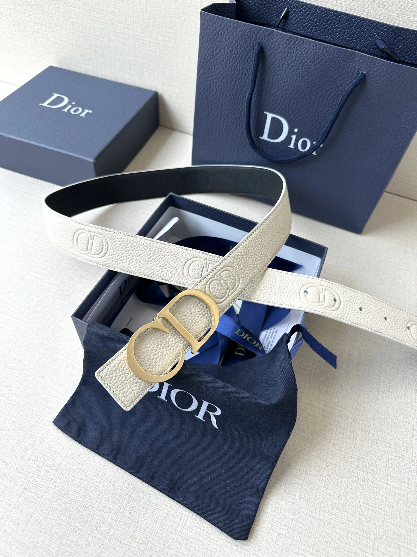 D*ior Top Belts AT 20250405- Resilient 15682