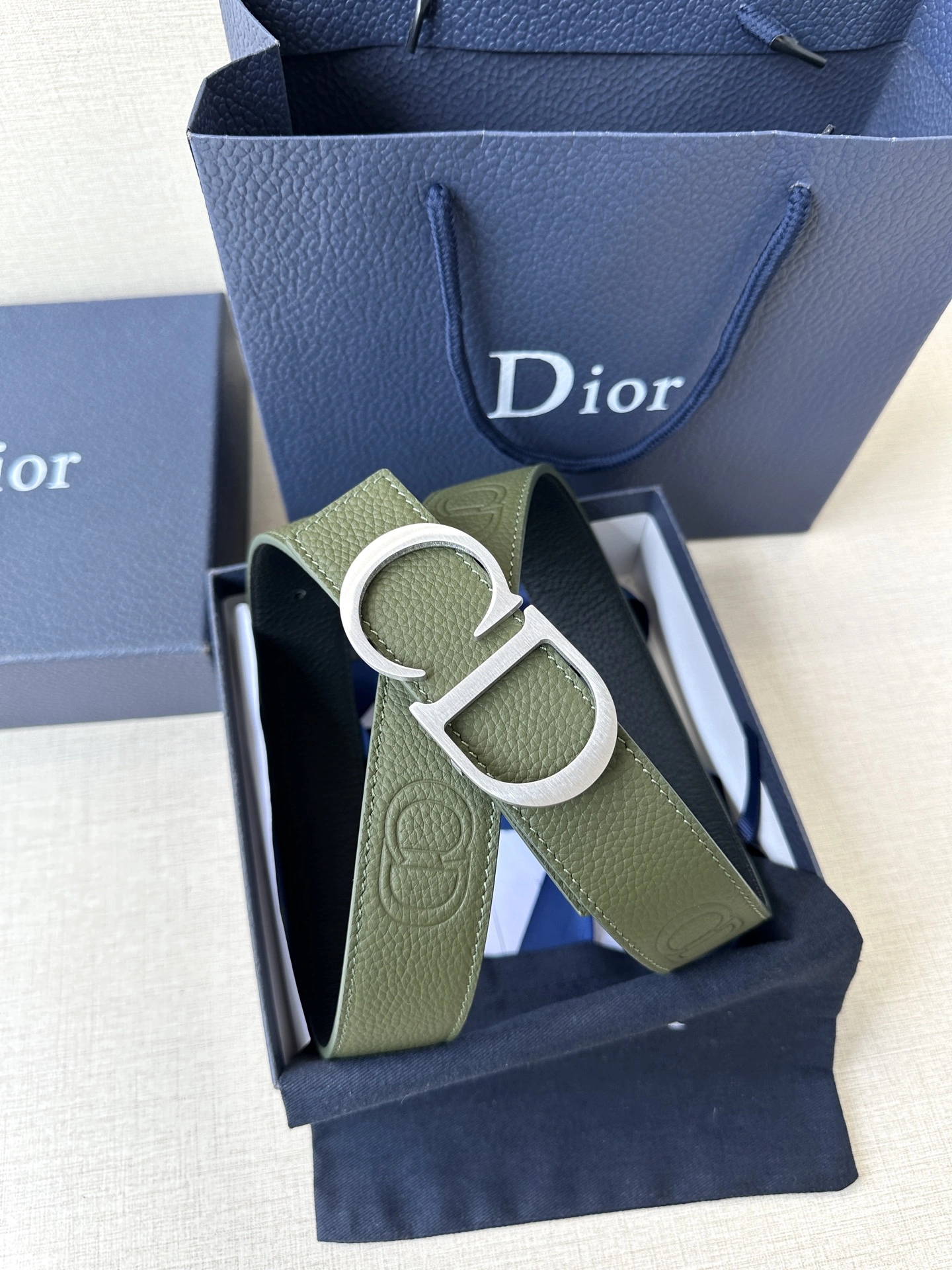 D*ior Top Belts AT 20250405- Resilient 15682