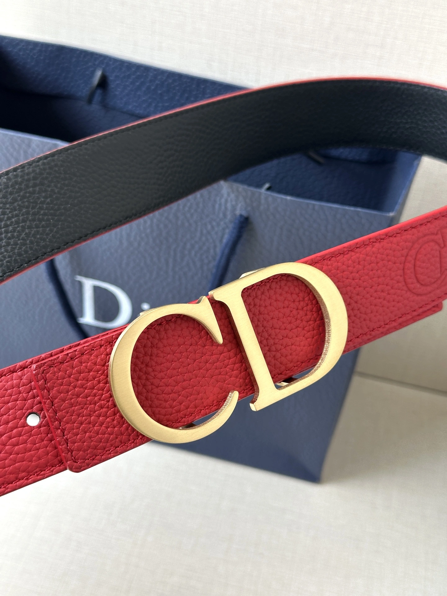 D*ior Top Belts AT 20250405- Resilient 15682