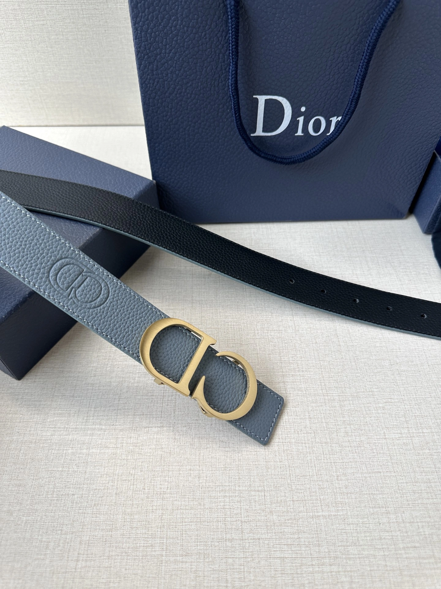 D*ior Top Belts AT 20250405- Resilient 15682