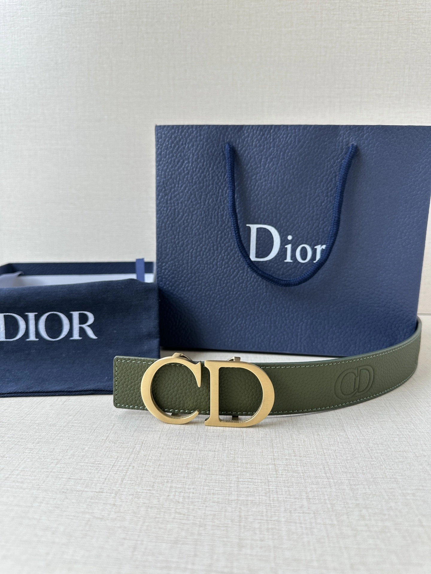 D*ior Top Belts AT 20250405- Resilient 15682
