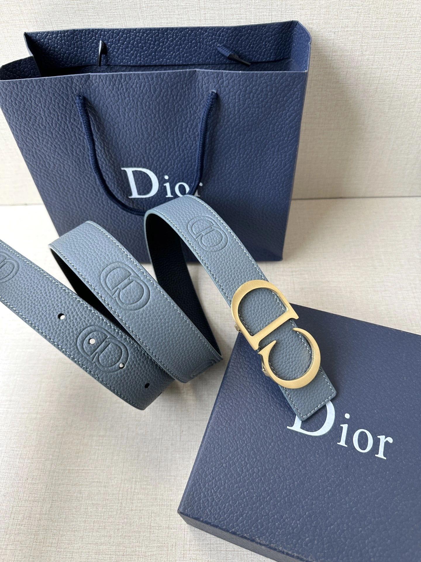 D*ior Top Belts AT 20250405- Resilient 15682