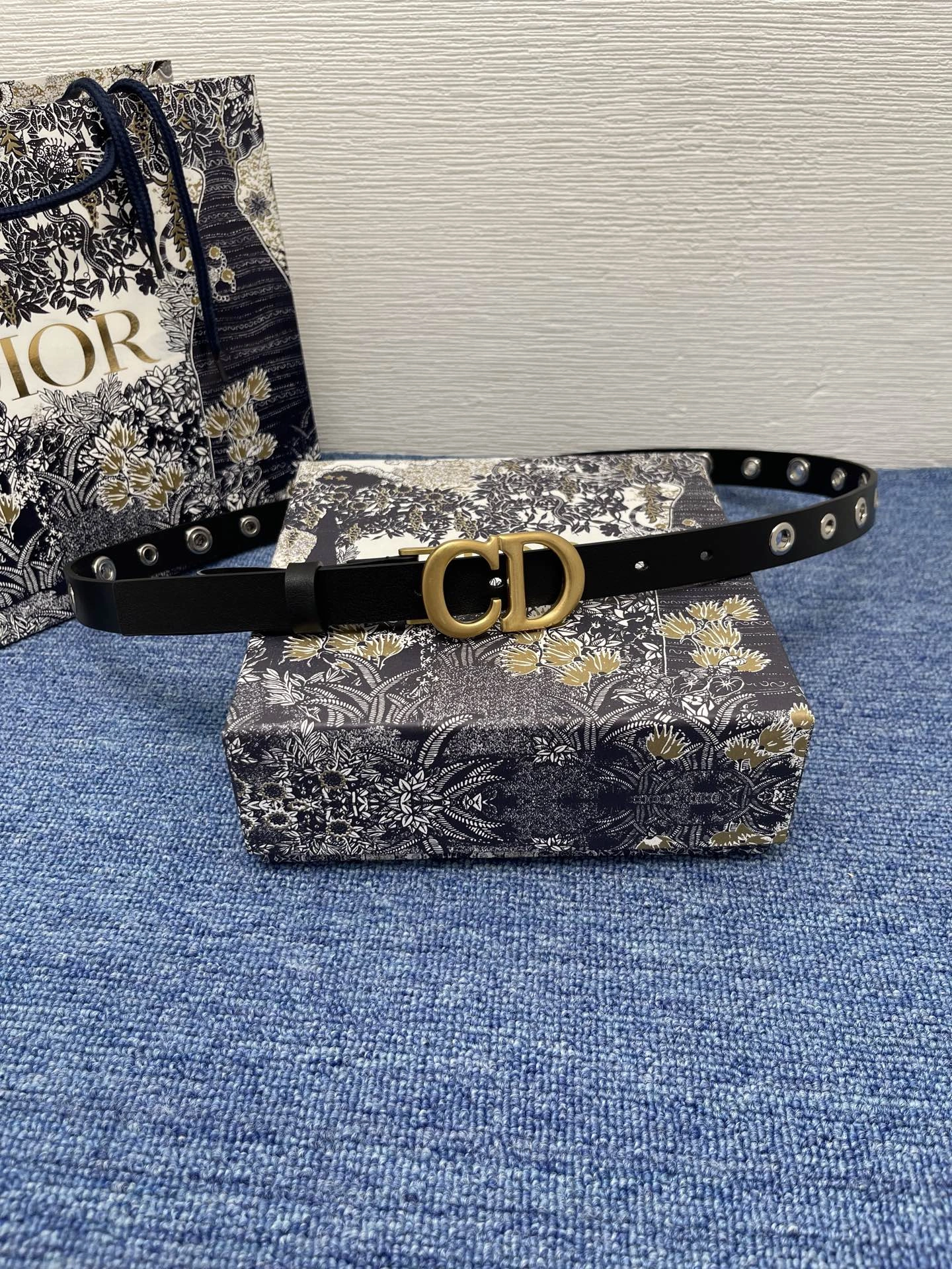 D*ior Top Belts AT 20250405- SportInspired 15675