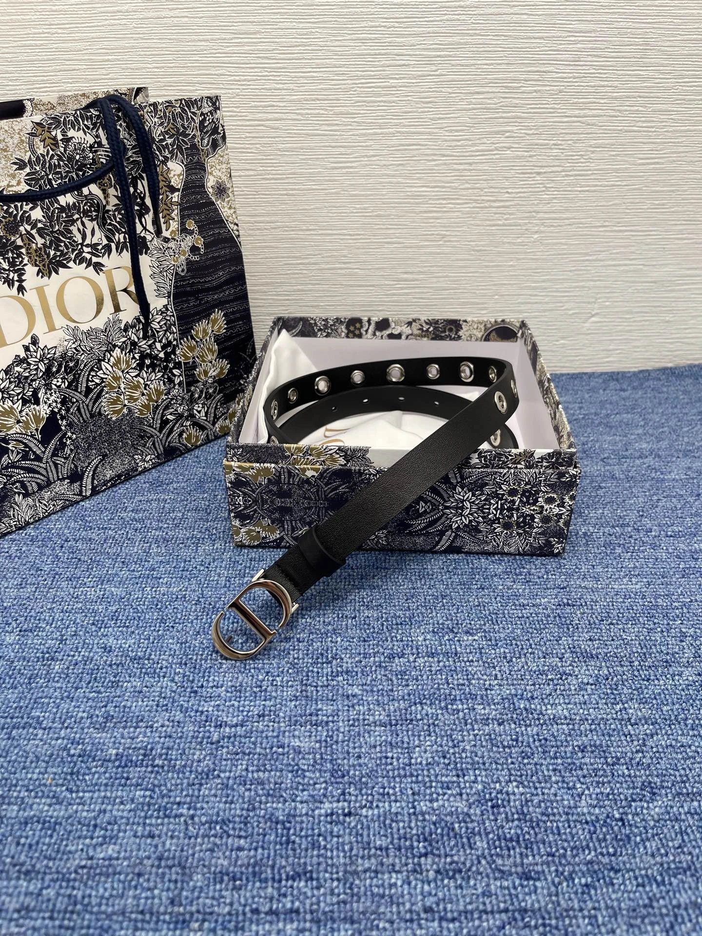 D*ior Top Belts AT 20250405- SportInspired 15675