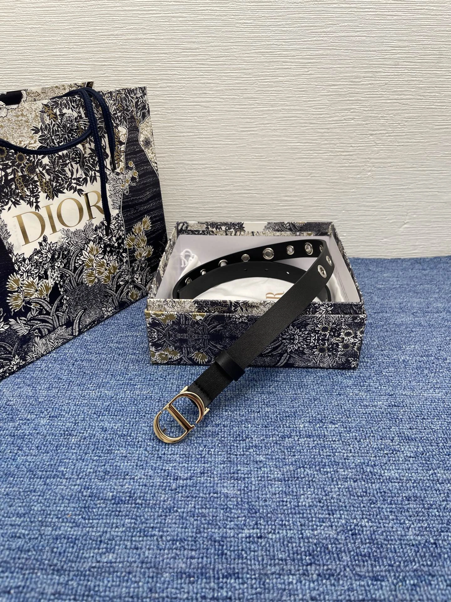 D*ior Top Belts AT 20250405- SportInspired 15675