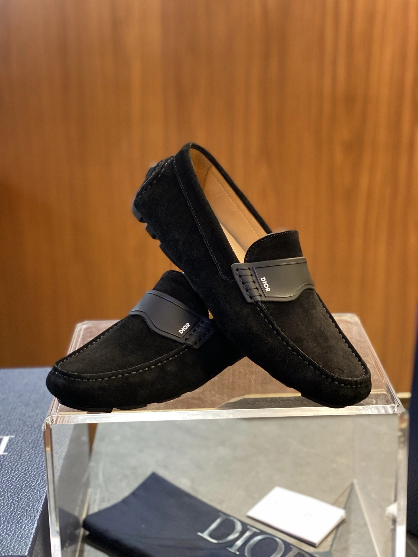 D*ior Top Loafer RR 20250416- FreshLook 5611