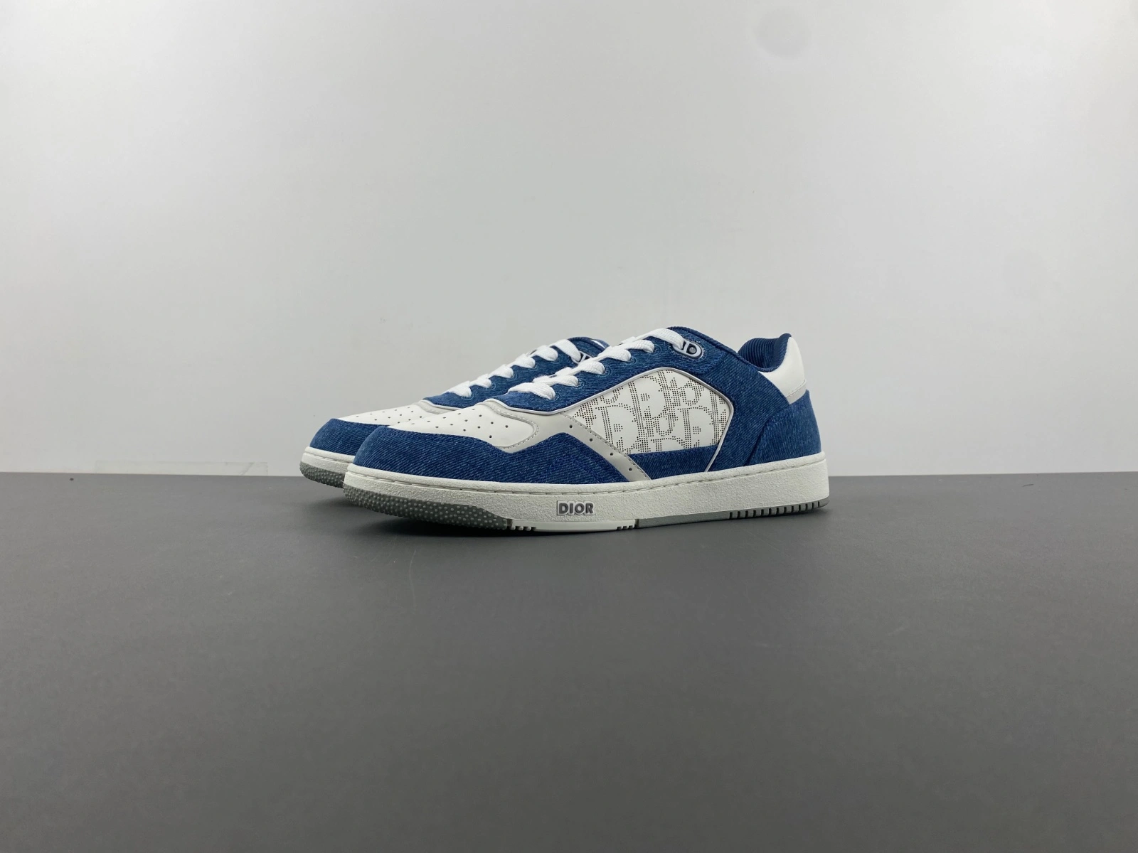 D*ior Top Sneaker Low MK 20250430- Seasonal 5559