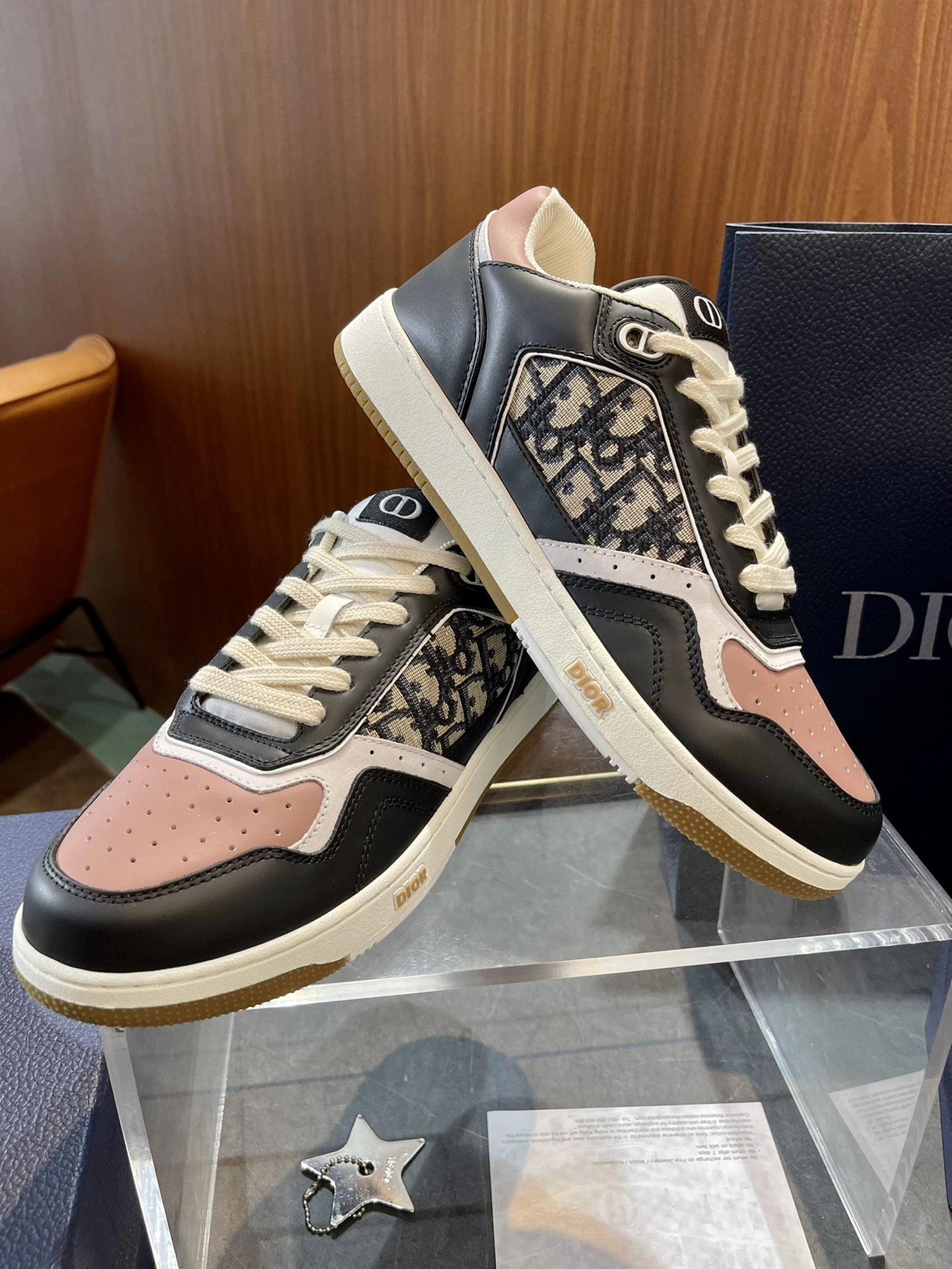 D*ior Top Sneaker Low RR 20240812- Minimalist 5640