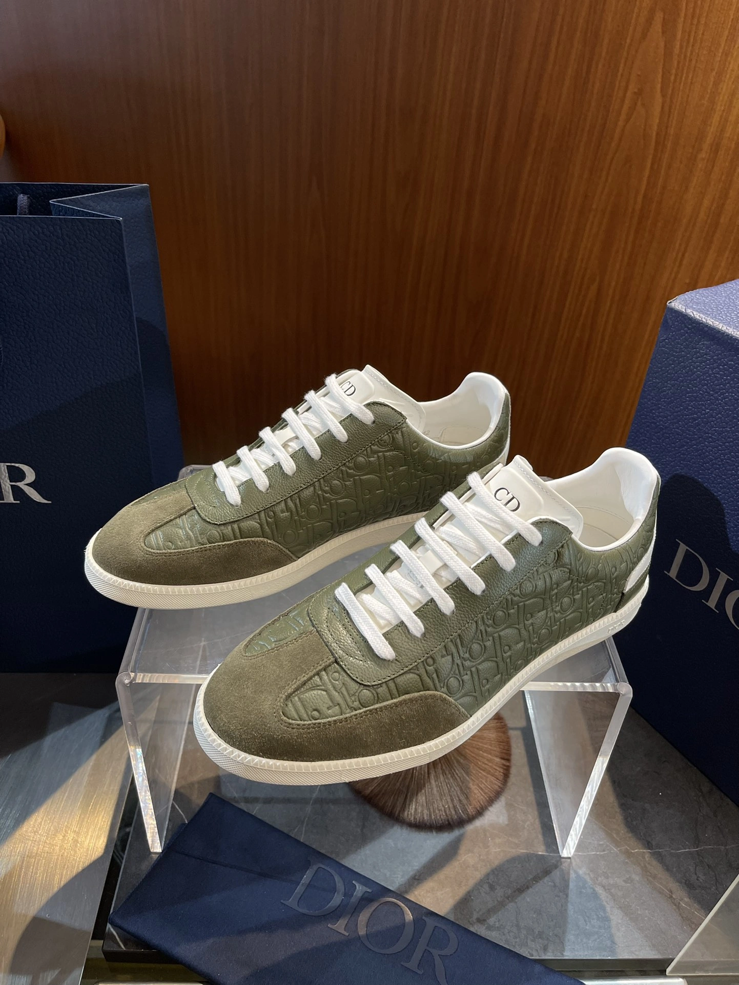 D*ior Top Sneaker Low RR 20240814- StreetReady 5643