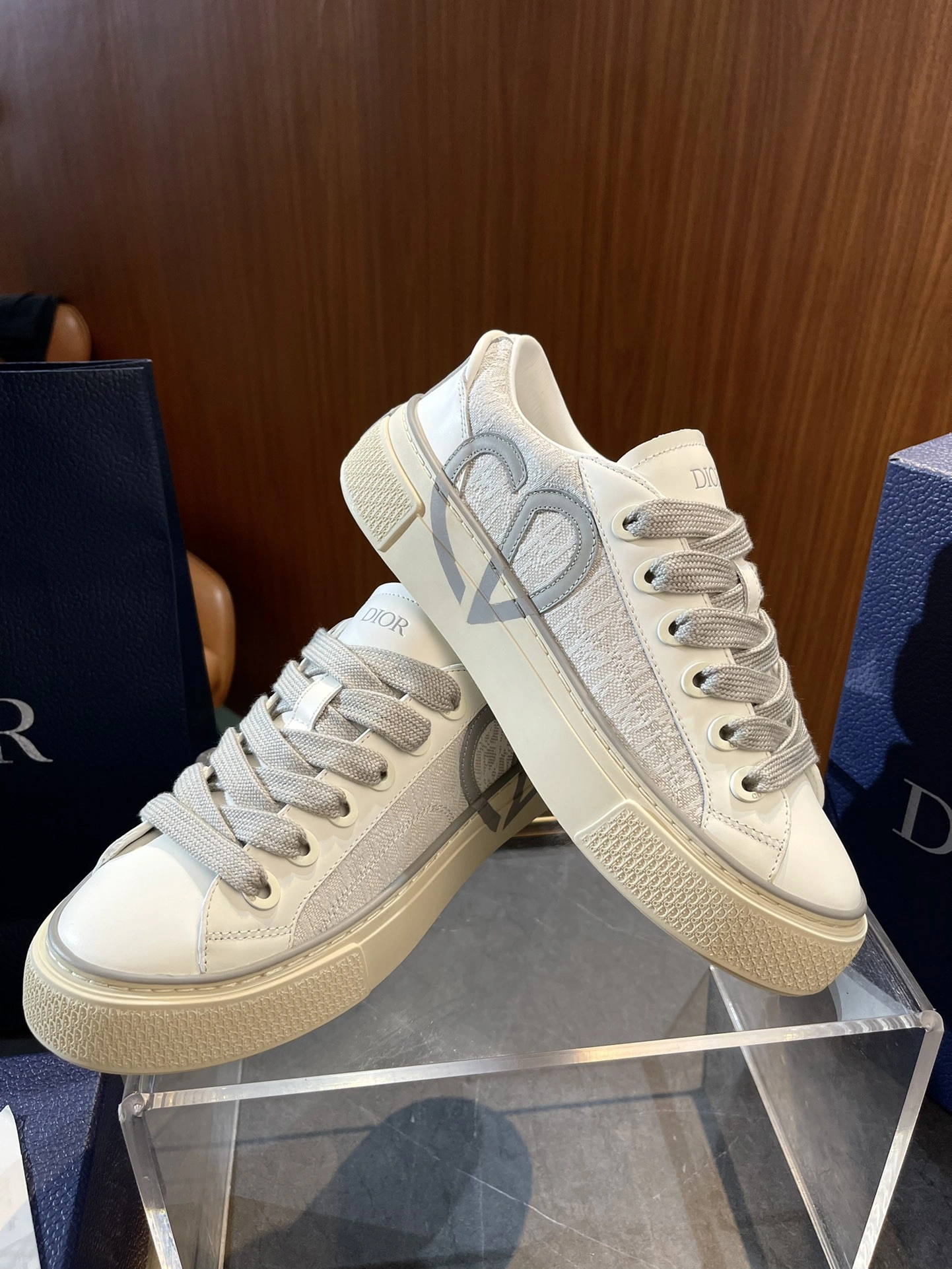 D*ior Top Sneaker Low RR 20240815- ComfortFit 5639